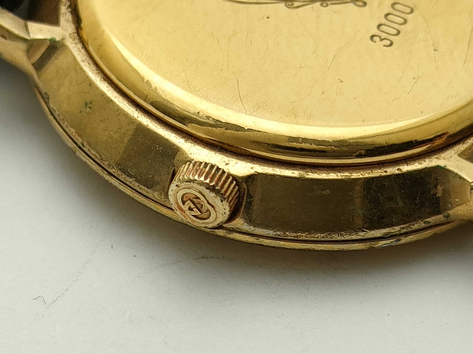 GUCCI 3000L Roman Bezel Women's Watch