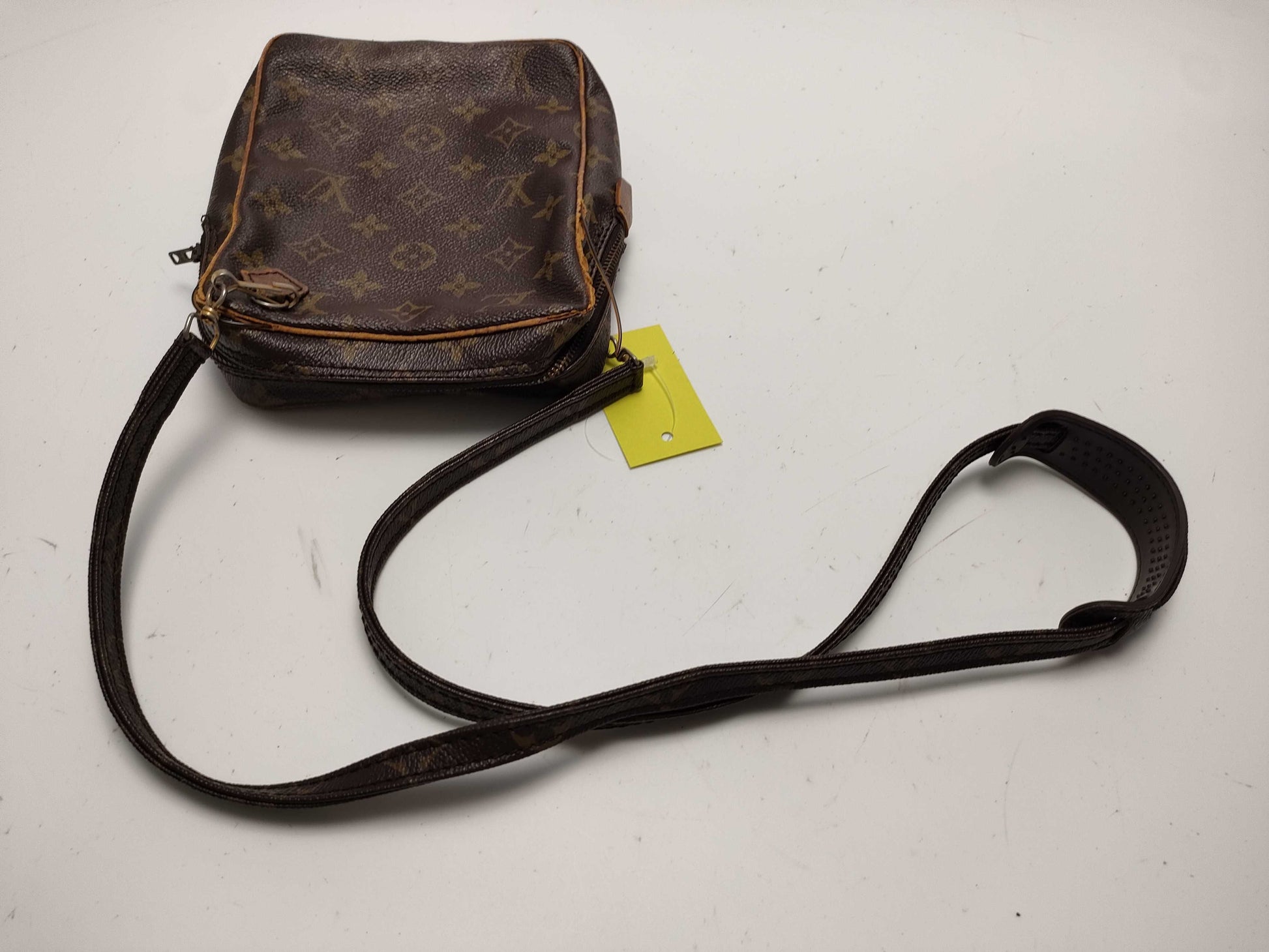 LOUIS VUITTON Monogram Danube old shoulder bag