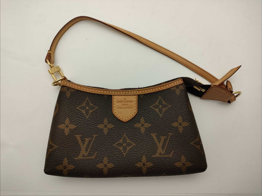 LOUIS VUITTON Monogram Mini Delightful Pouch