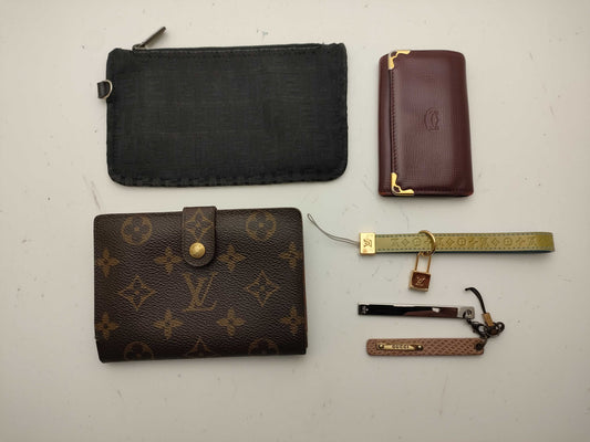 LOUIS VUITTON Monogram Porte Monnaie Biennois/Cartier/Gucci etc. 5-piece accessory set Other accessories