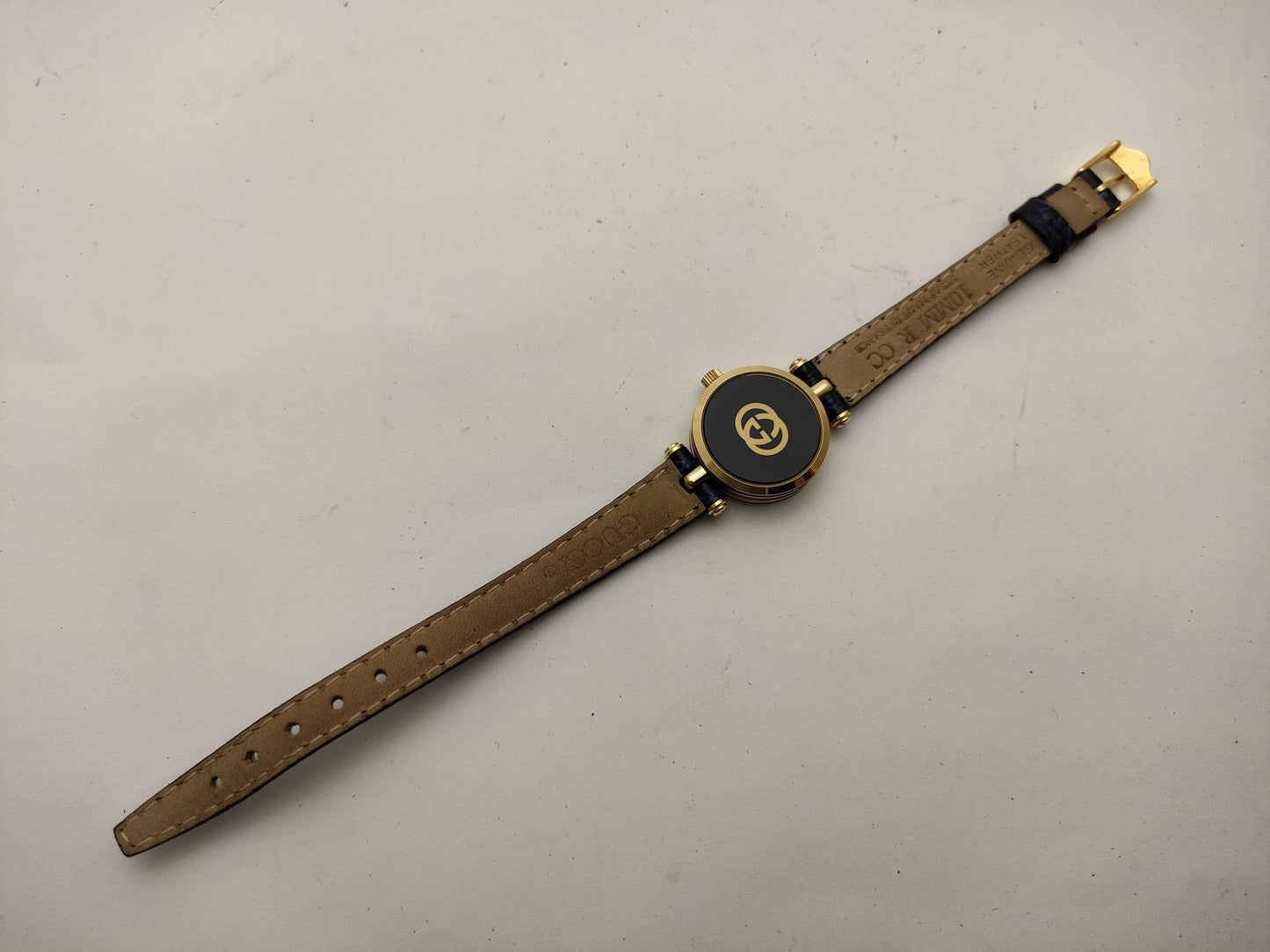 GUCCI 2000L Unworked Women's Watch