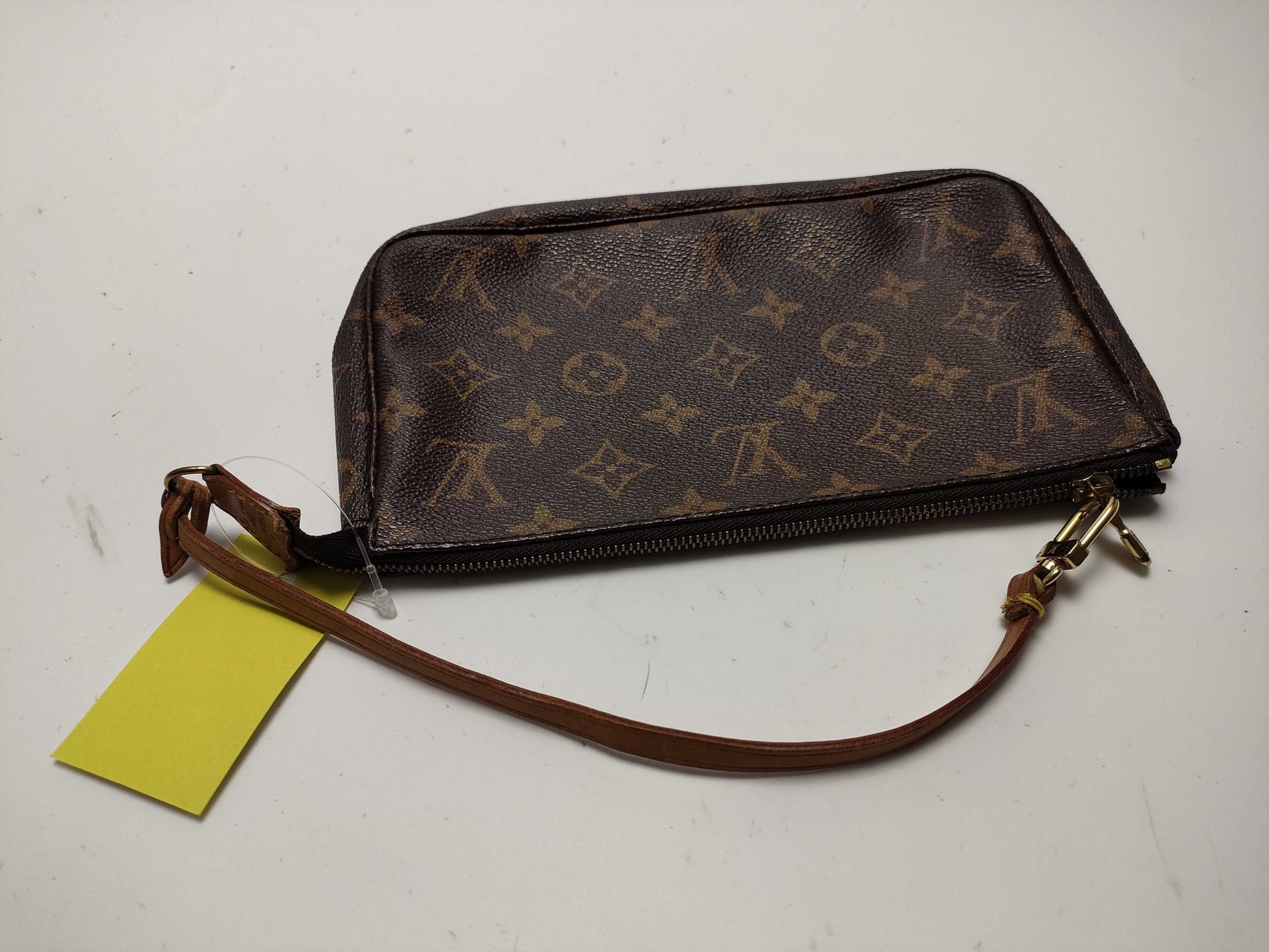 LOUIS VUITTON Monogram Mini Accessoires Pouch