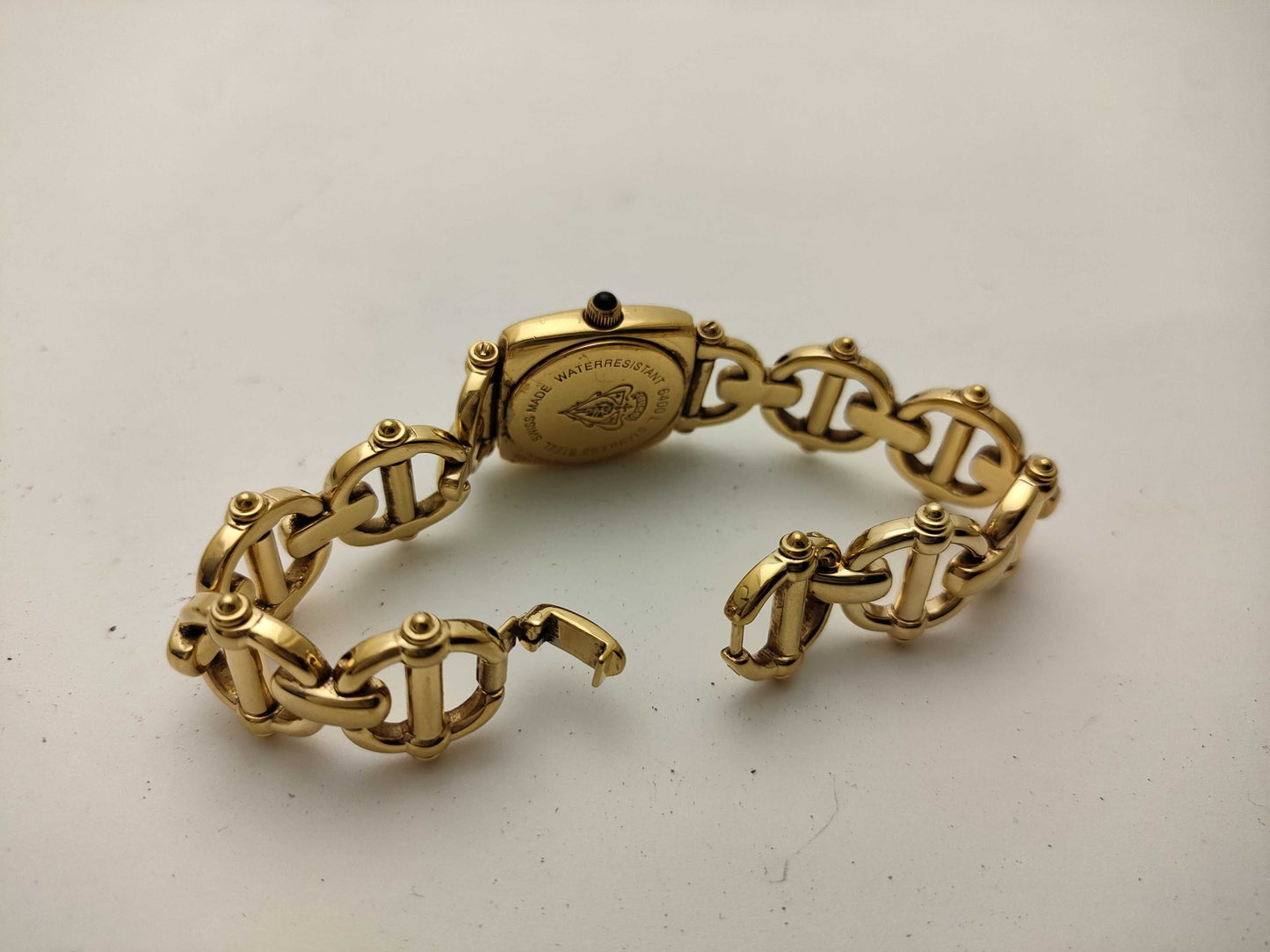 GUCCI 6400L Women's Watch
