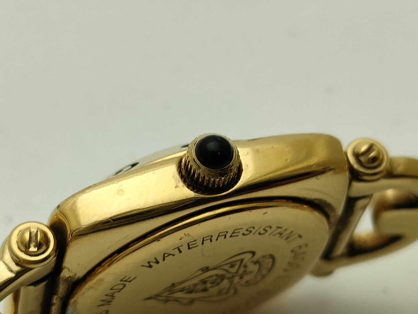 GUCCI 6400L Women's Watch