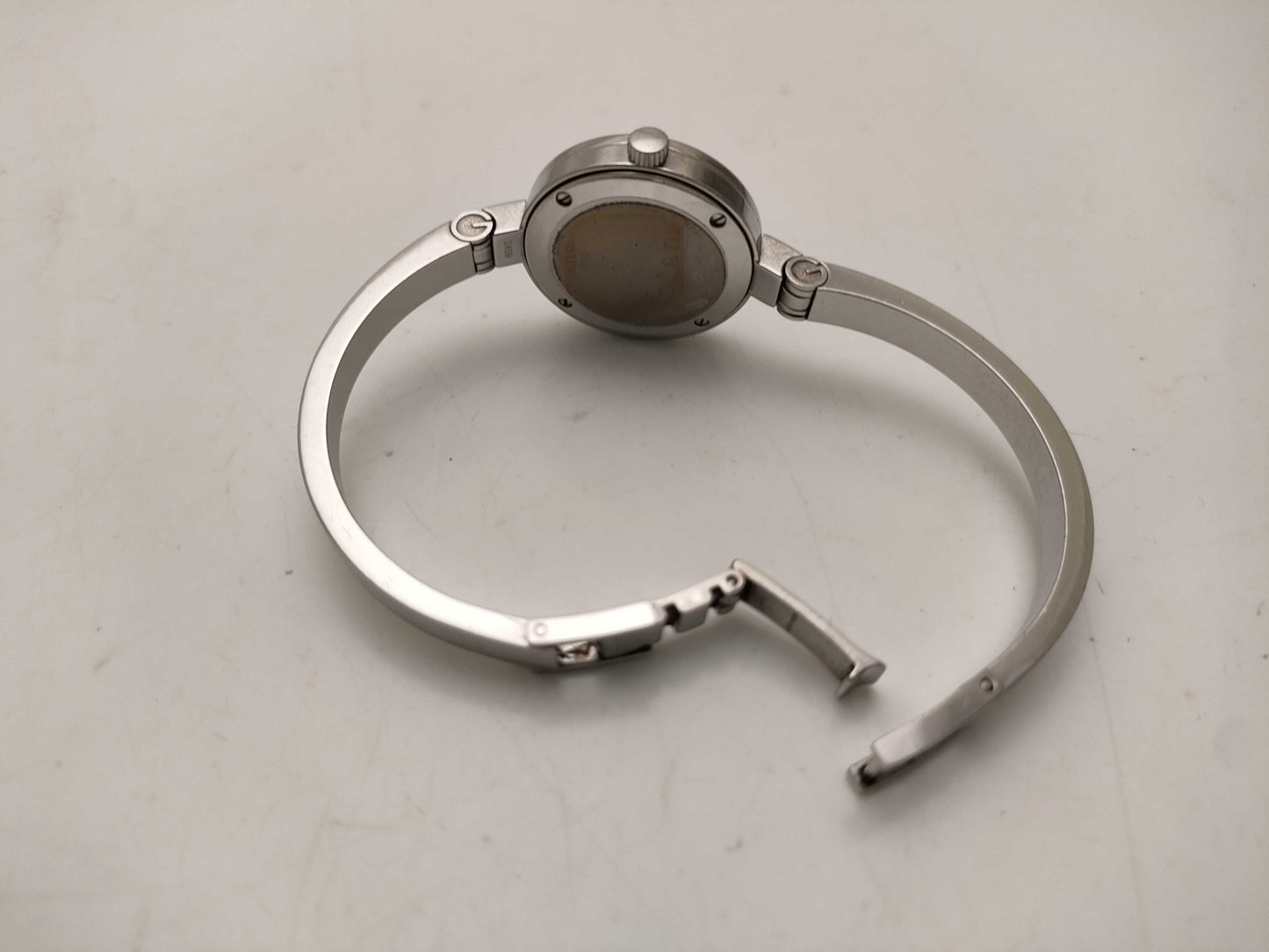GUCCI 105 Women's Watch