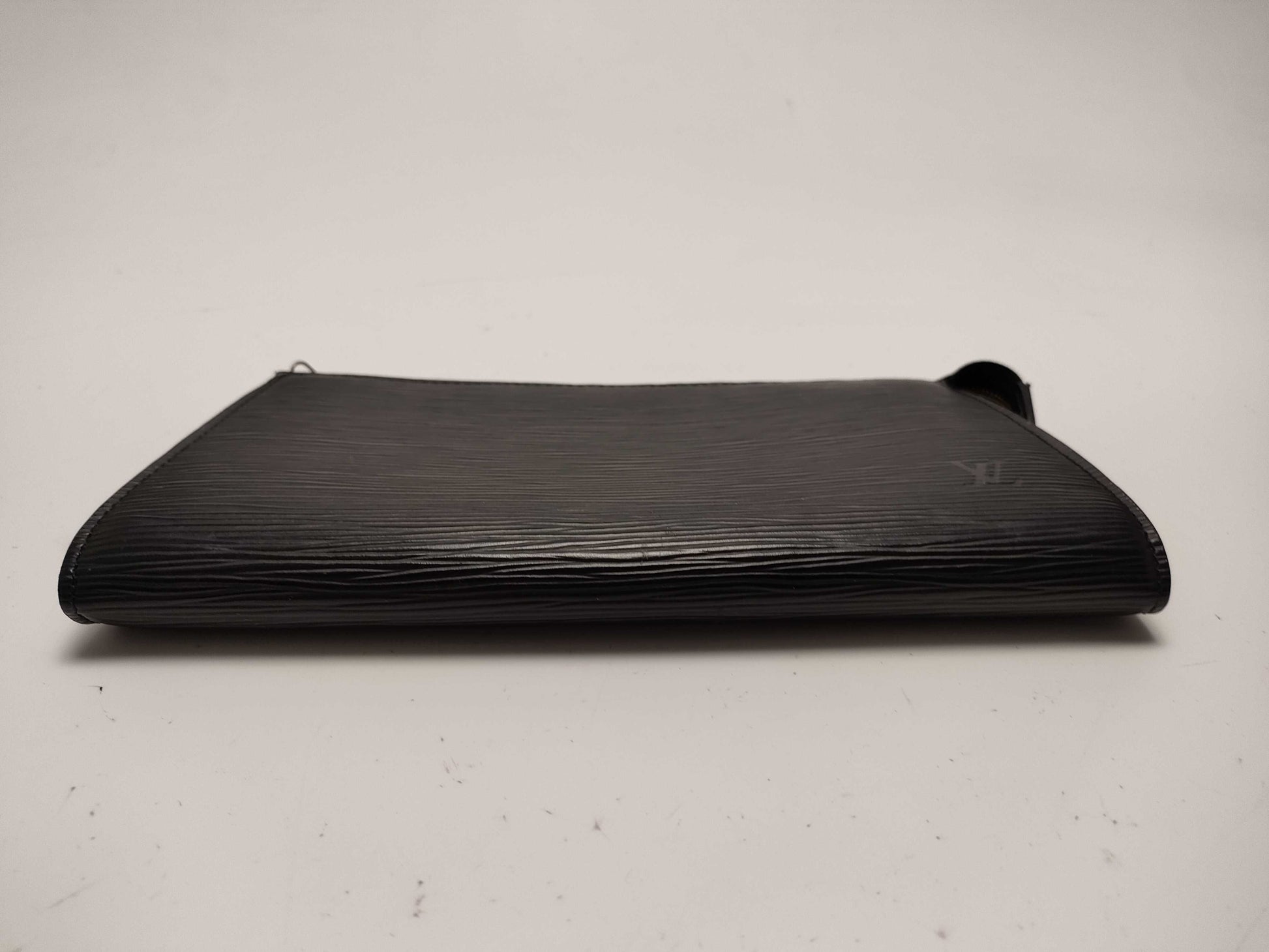LOUIS VUITTON Epi Pochette Accessory Pouch