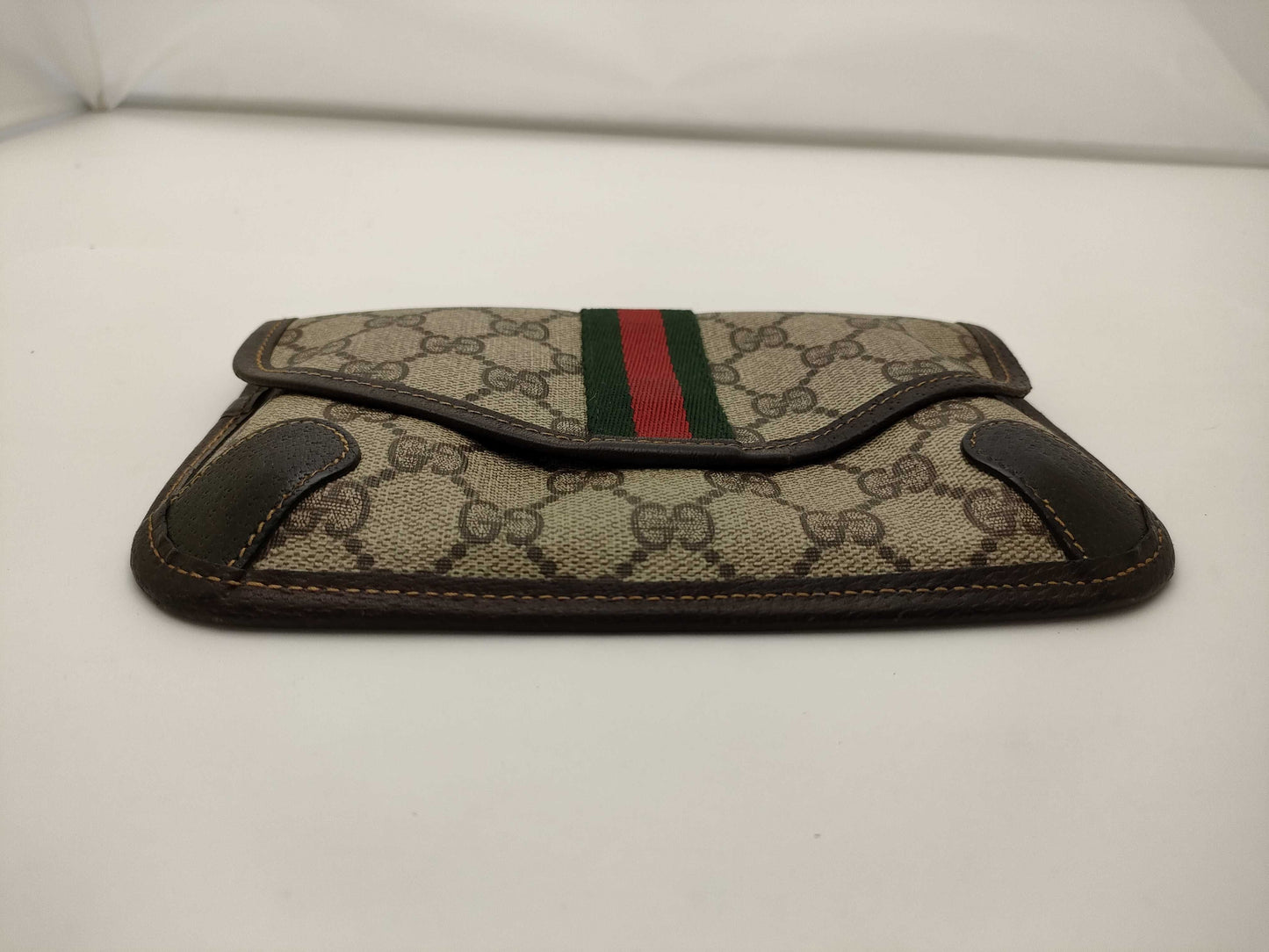 GUCCI Old GG Supreme Sherry Pouch