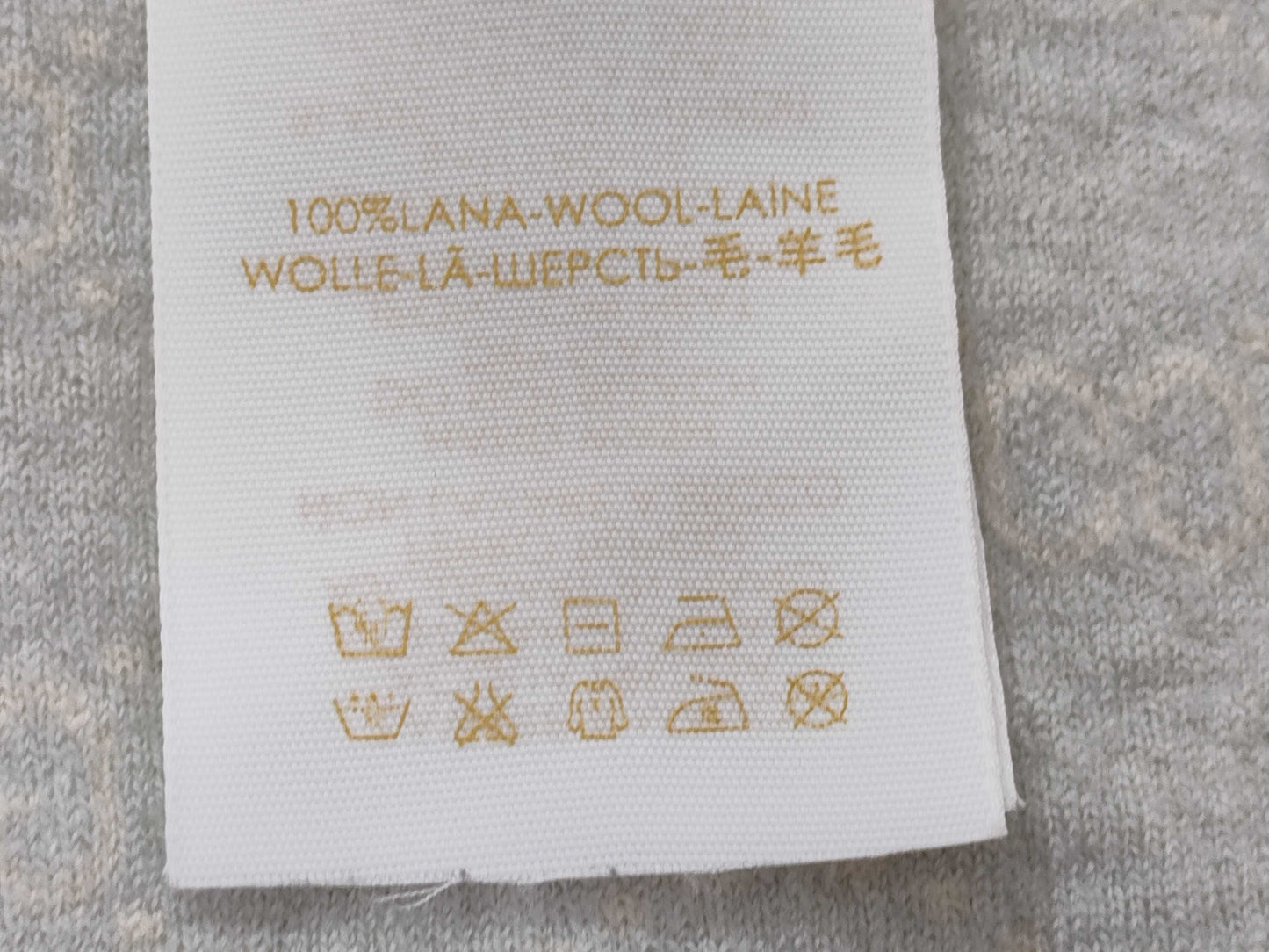 GUCCI Blanket and other accessories