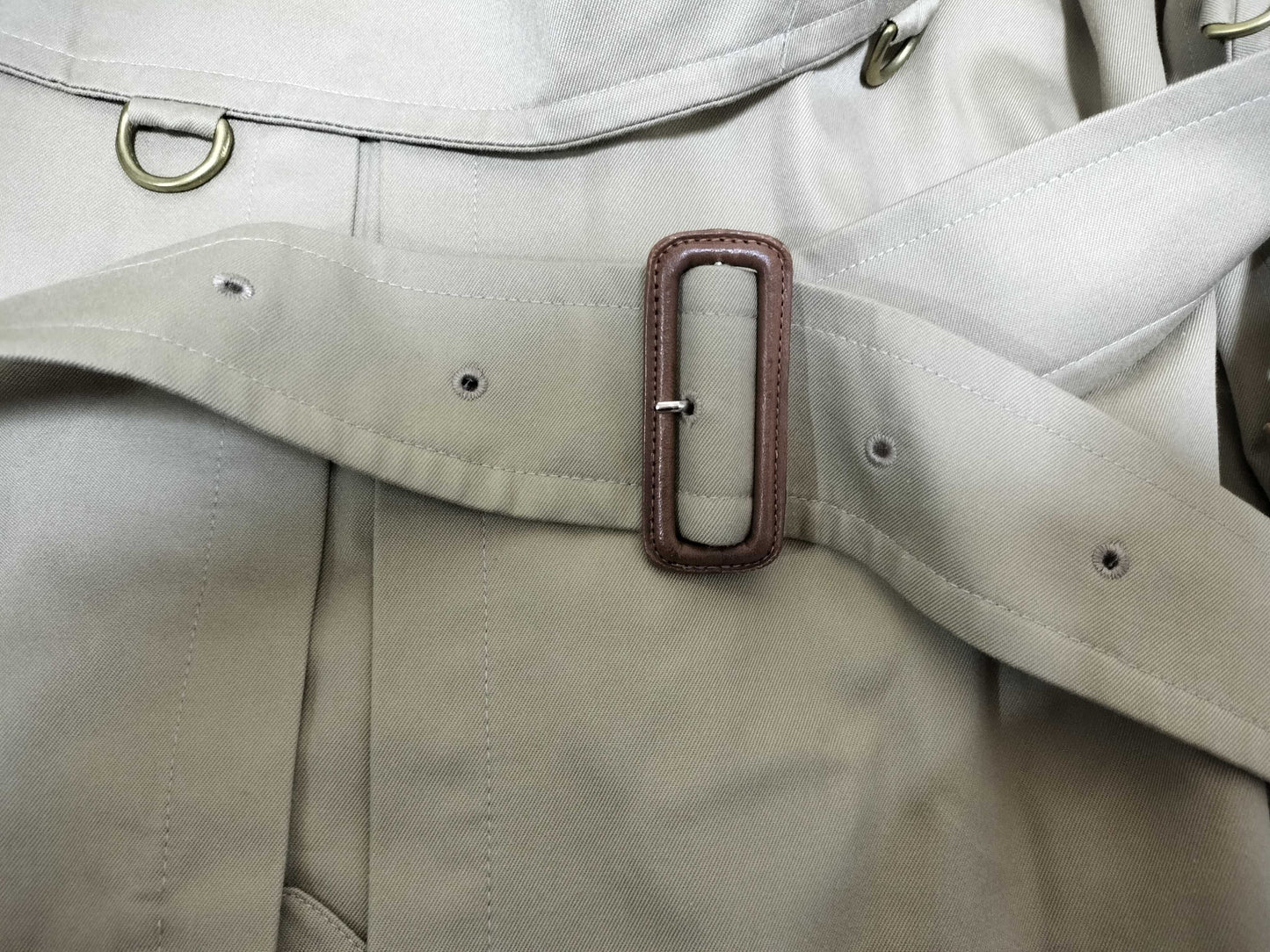 BURBERRY Trench Coat