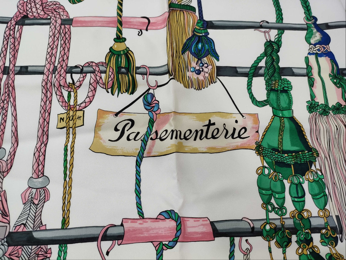 HERMES Carré 90 Passementrie Scarf