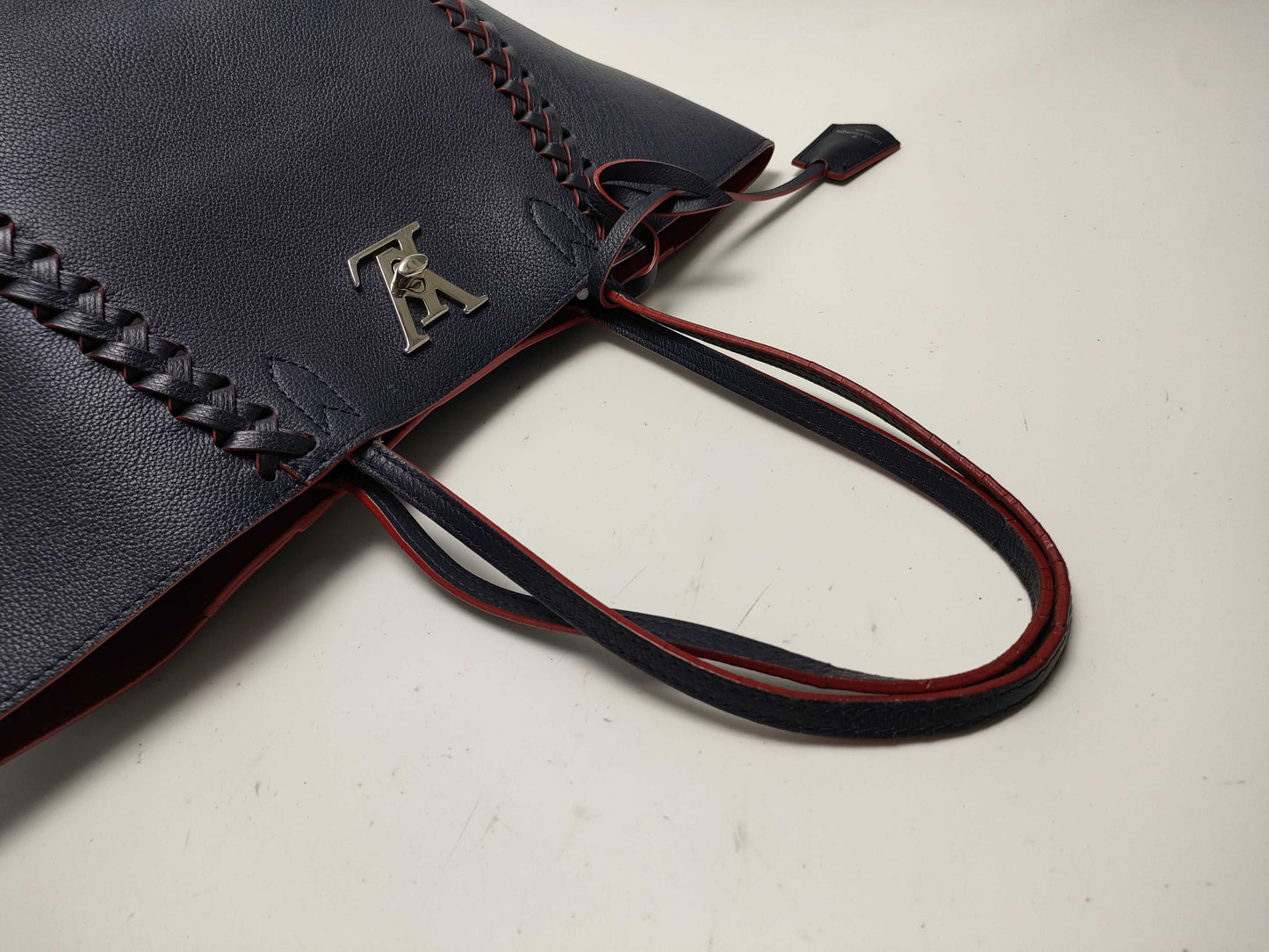 LOUIS VUITTON Lock Me Cover Tote Bag