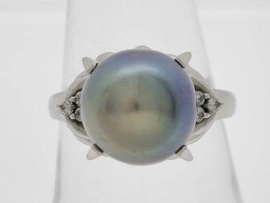 Black South Sea Pearl Ring, approx. 10.6mm diameter, 0.07ct, PT900, 7.1g