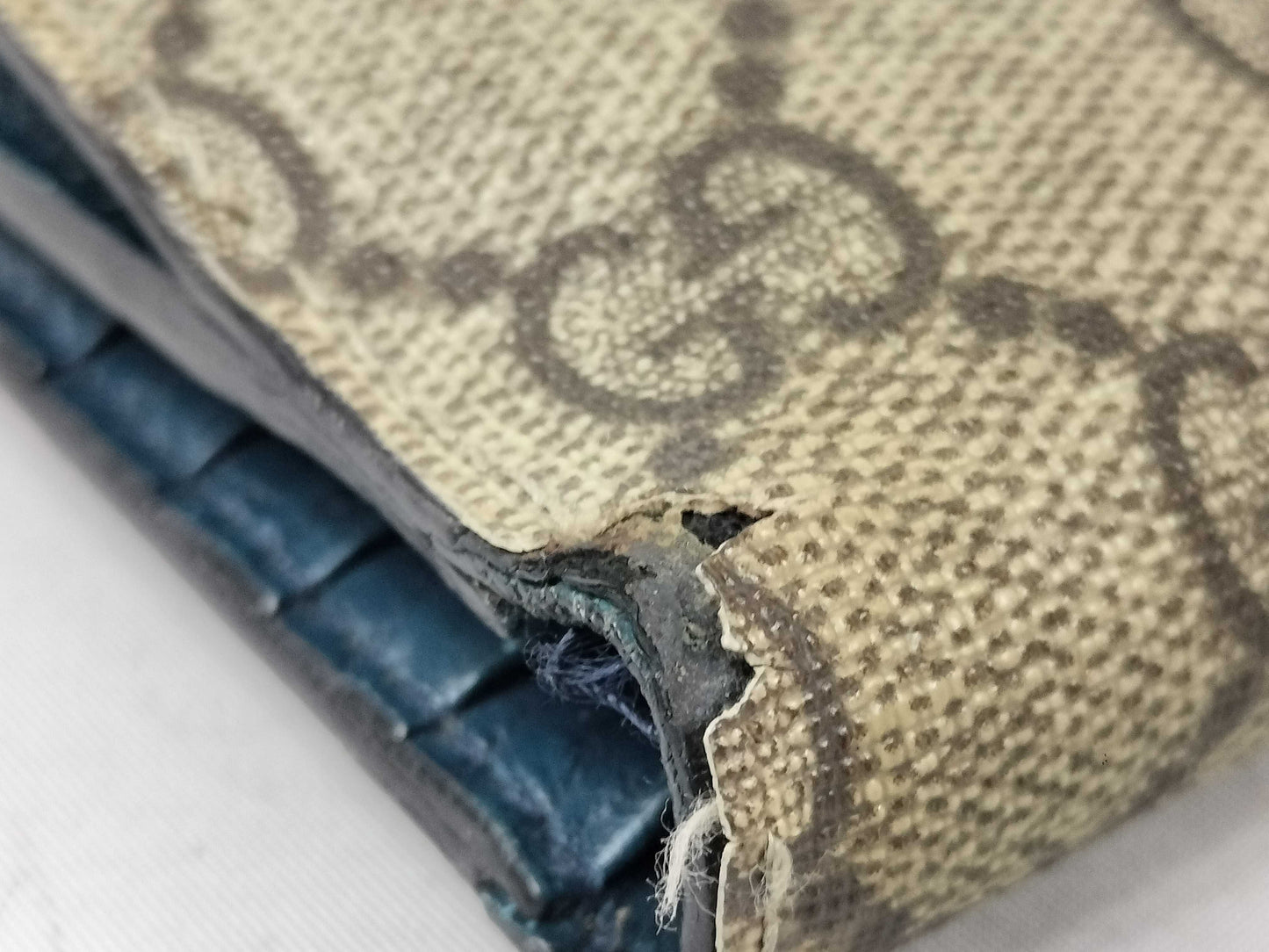 GUCCI GG Supreme GG Supreme Wallet Wallet