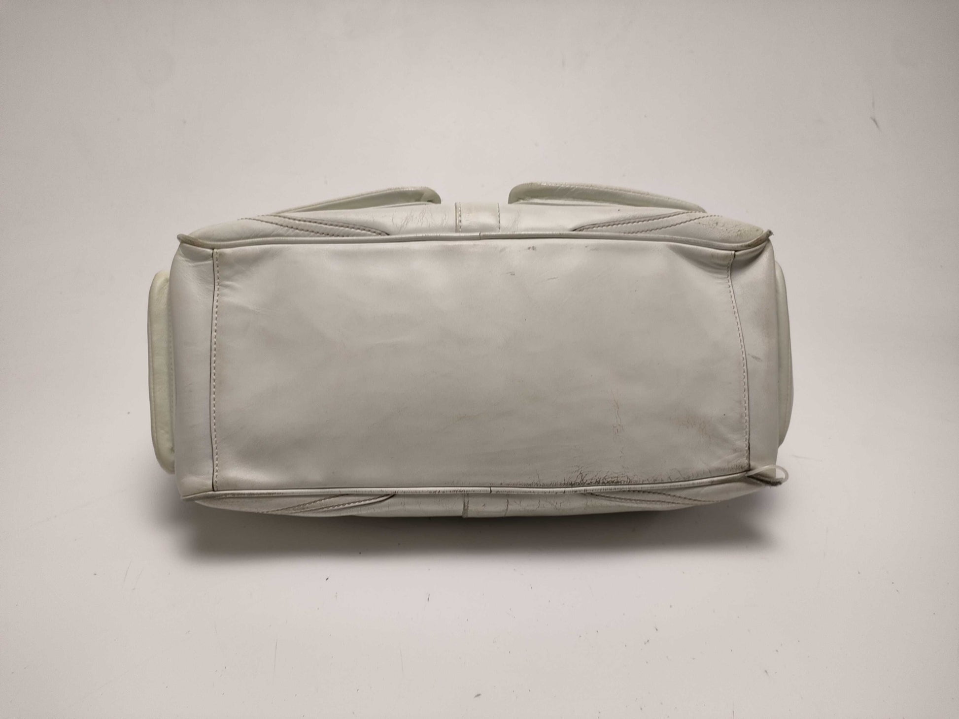 COACH 1808 Handbag White Turnlock Handbag