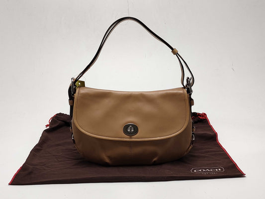 COACH F15170 Shoulder Turnlock Shoulder Bag
