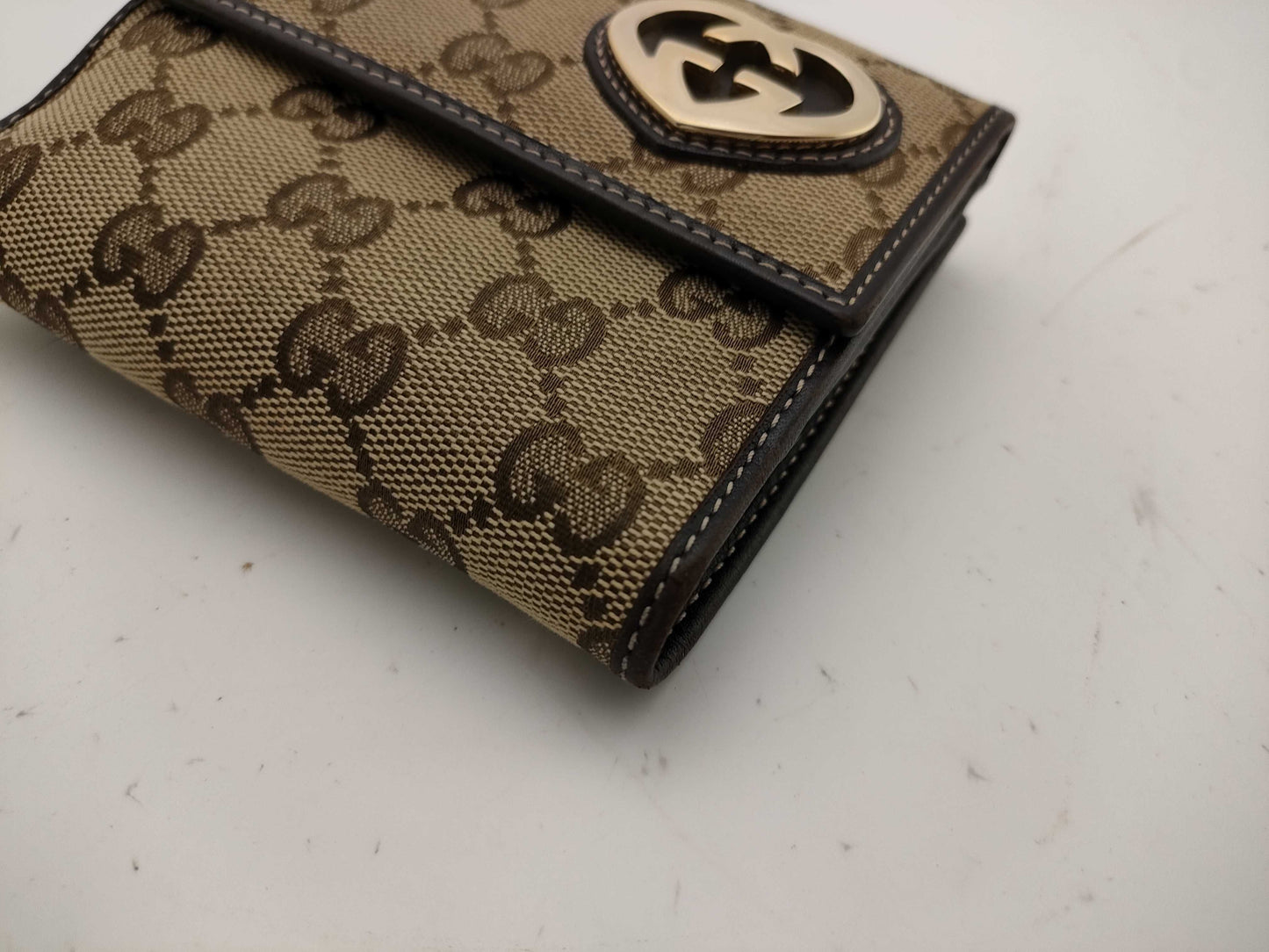 GUCCI GG Canvas Lovely Heart Compact Wallet