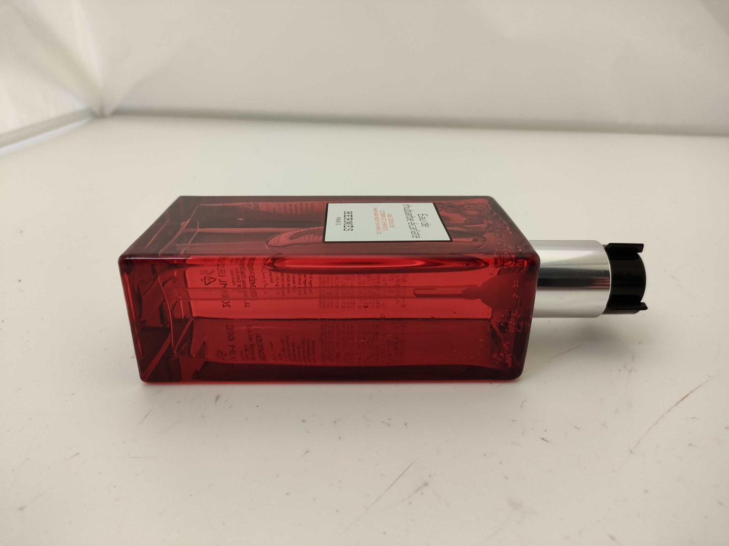 HERMES Eau de Rhubarbe Ecarlatte Hair and Body Cleansing Cosmetics