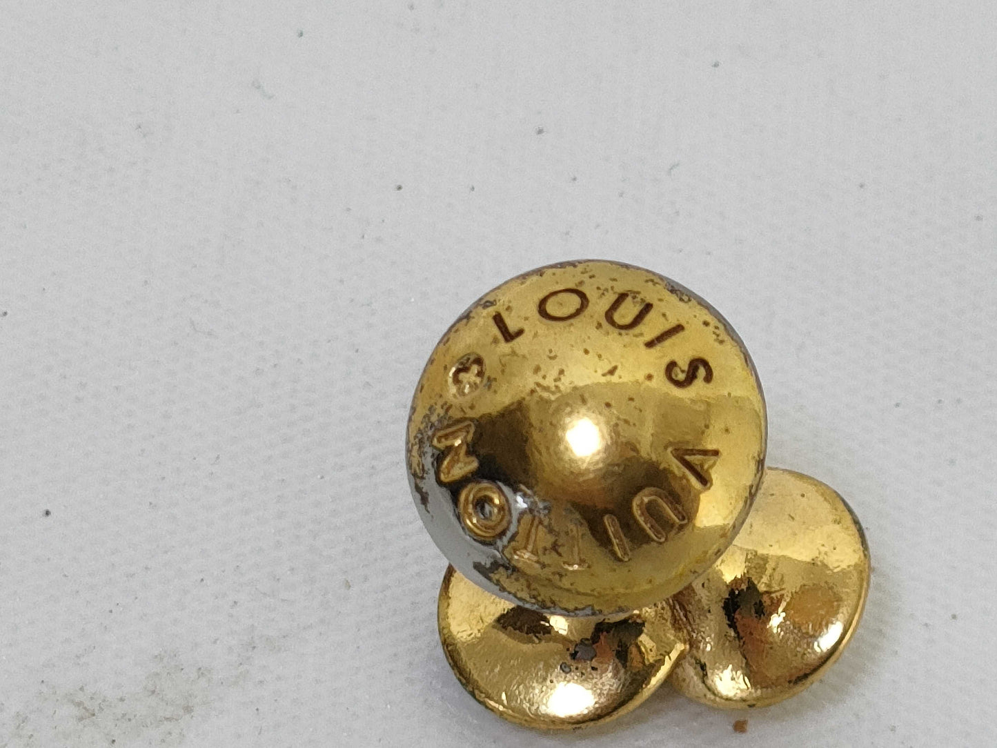 LOUIS VUITTON Cufflinks with Case Tie Pin/Cufflinks