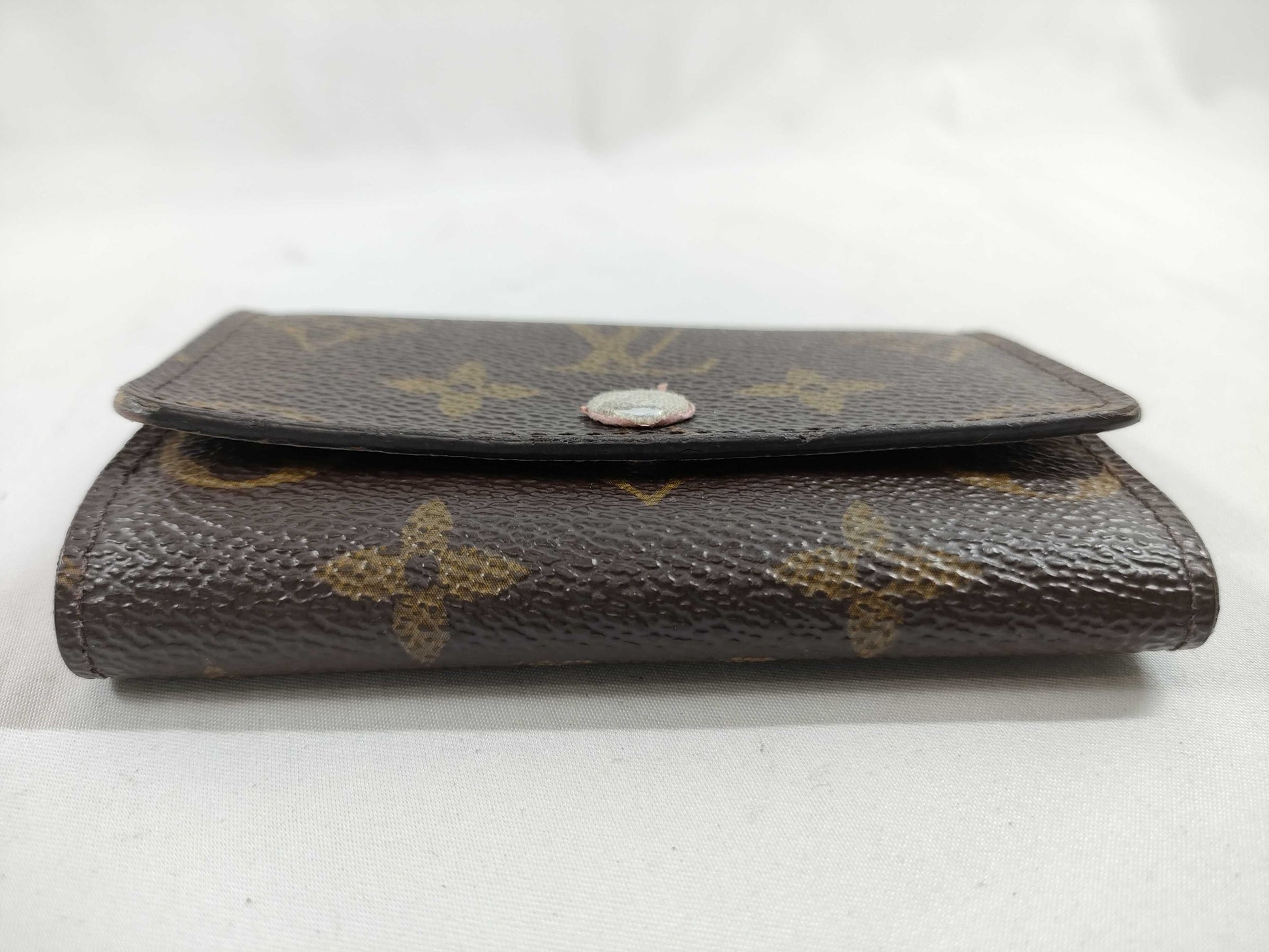 LOUIS VUITTON Monogram M62630 Multicle 6 CT3157 with Initials Key Case/Key Holder