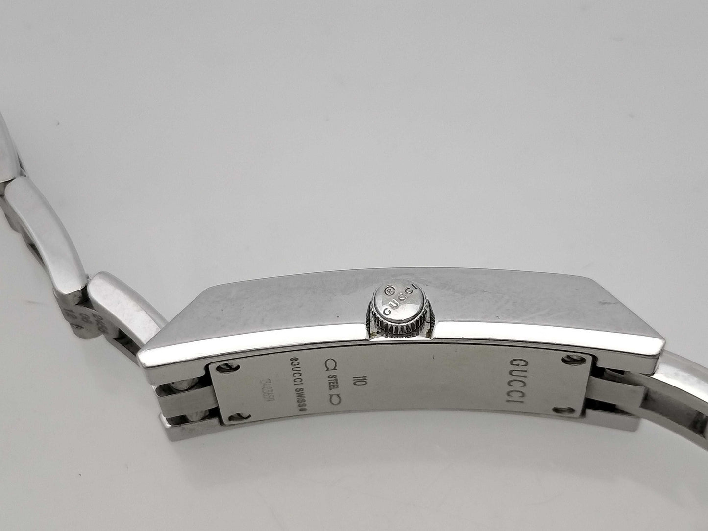GUCCI 110 Women's Watch