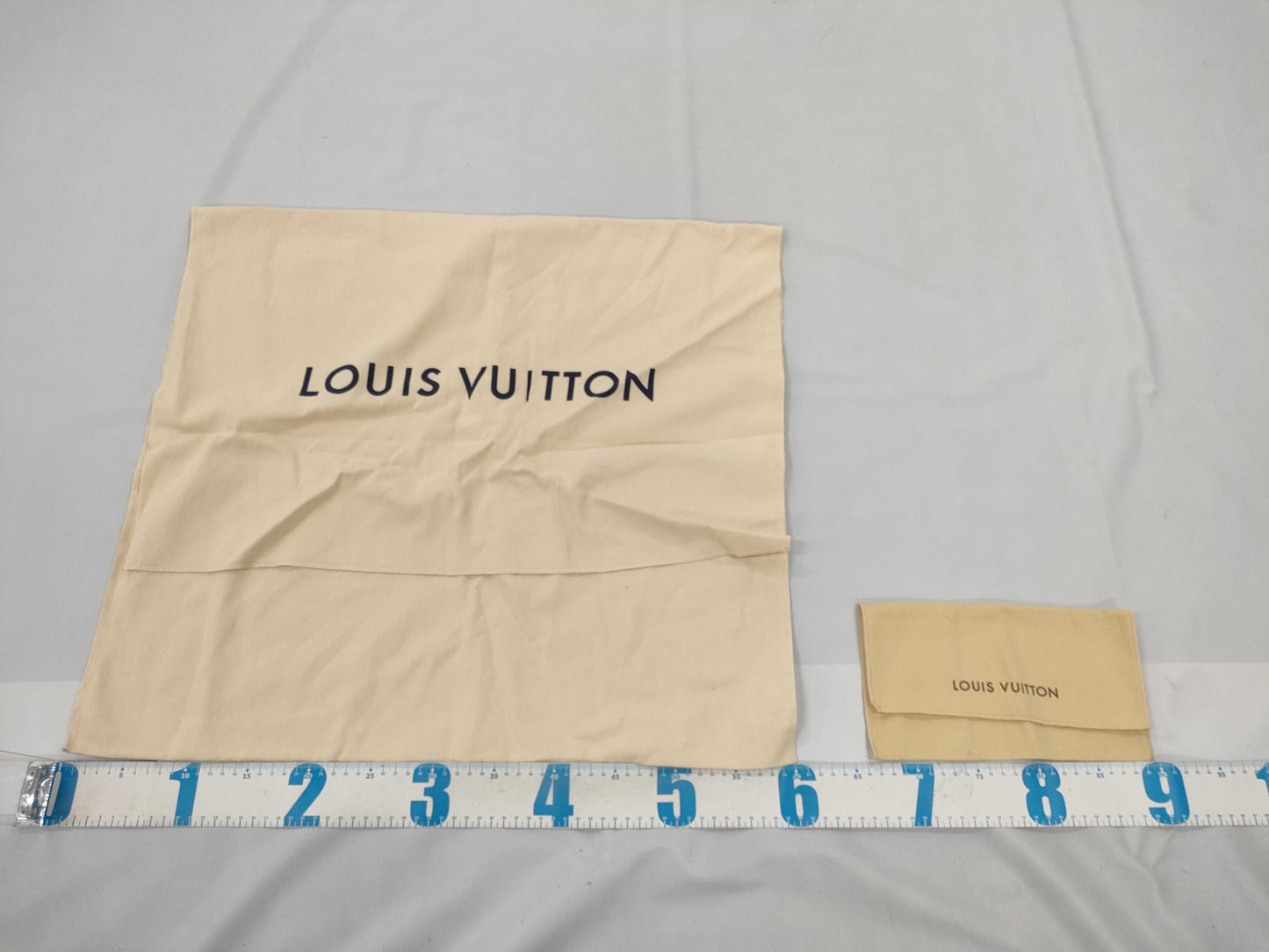 LOUIS VUITTON Louis Vuitton Dust Bag Set