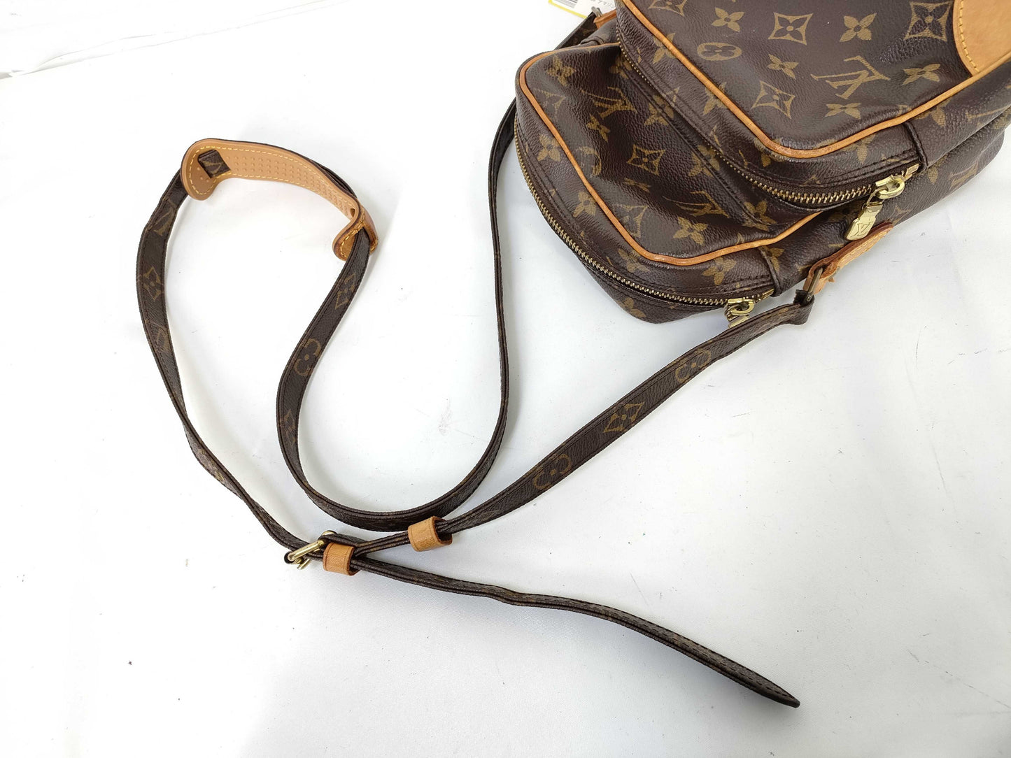 LOUIS VUITTON Monogram M45236 Amazon Shoulder Bag