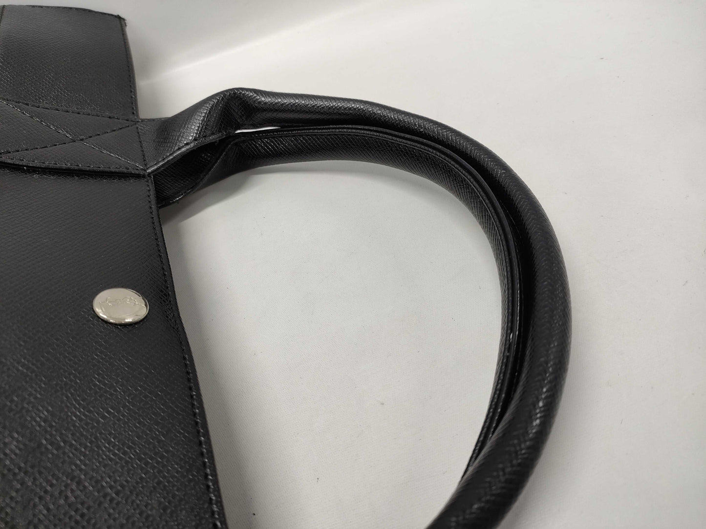 Yves Saint Laurent Leather Tote Bag