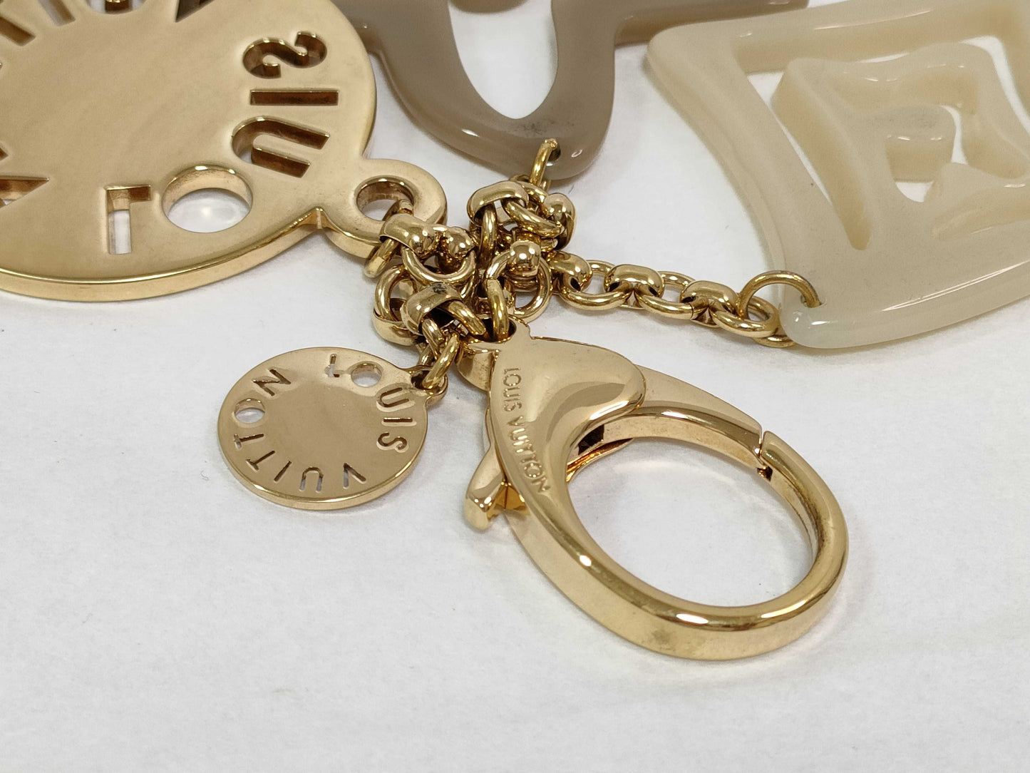 LOUIS VUITTON Charm Key Case/Key Holder