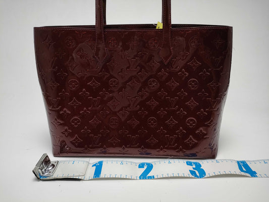 LOUIS VUITTON Vernis Wilshire MM Tote Bag