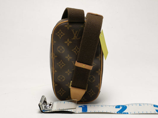 LOUIS VUITTON Monogram M51870 Pochette Ganjou Shoulder Bag