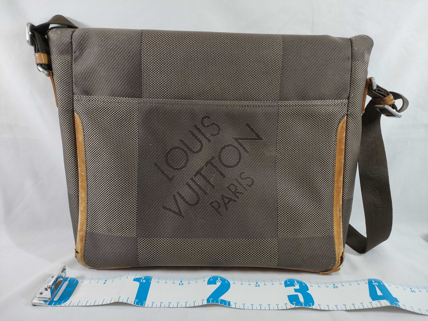 LOUIS VUITTON Damier Geant Damier Geant Messager/Messenger Shoulder Bag