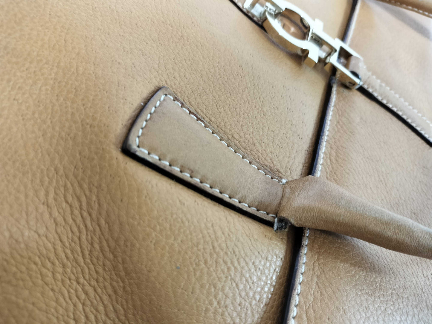 Salvatore Ferragamo Leather Camel Shoulder Bag