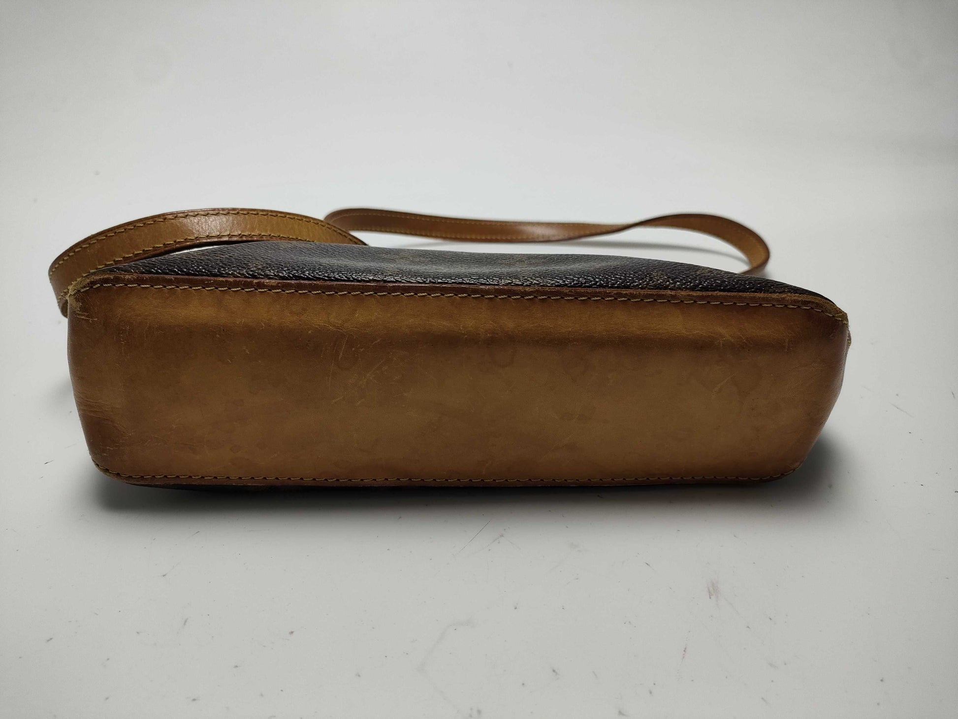 LOUIS VUITTON Monogram Trotter M51240 Shoulder Bag