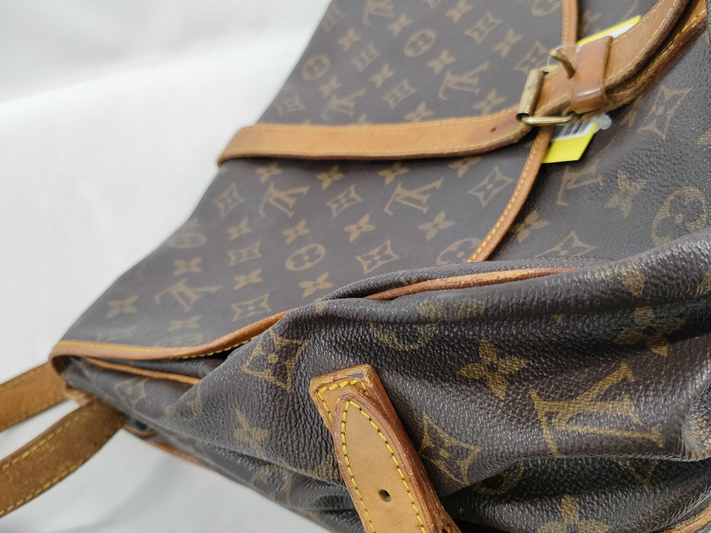 LOUIS VUITTON Monogram M42254 Saumur 35 Shoulder Bag