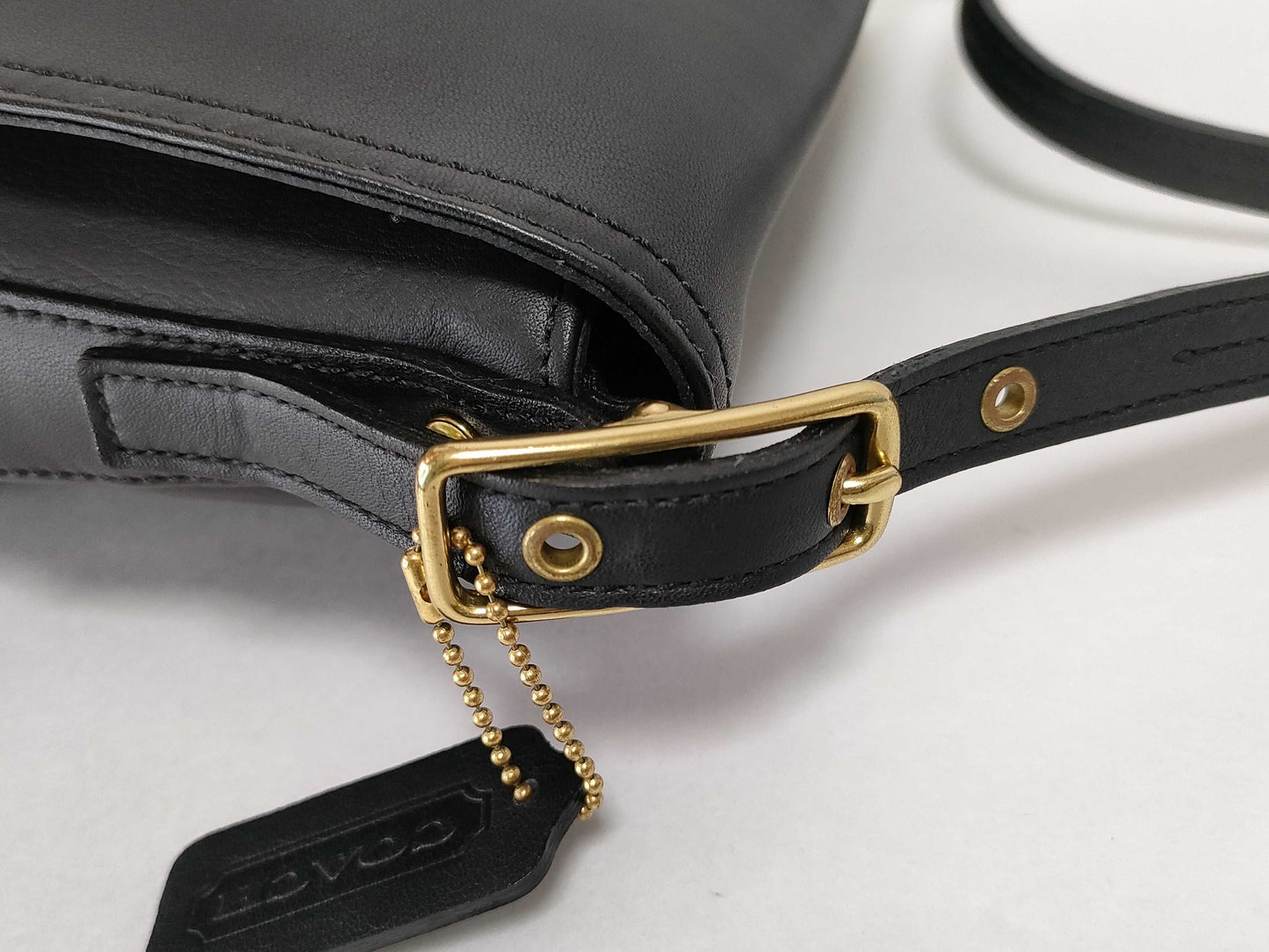 COACH 9829 Old Shoulder Bag