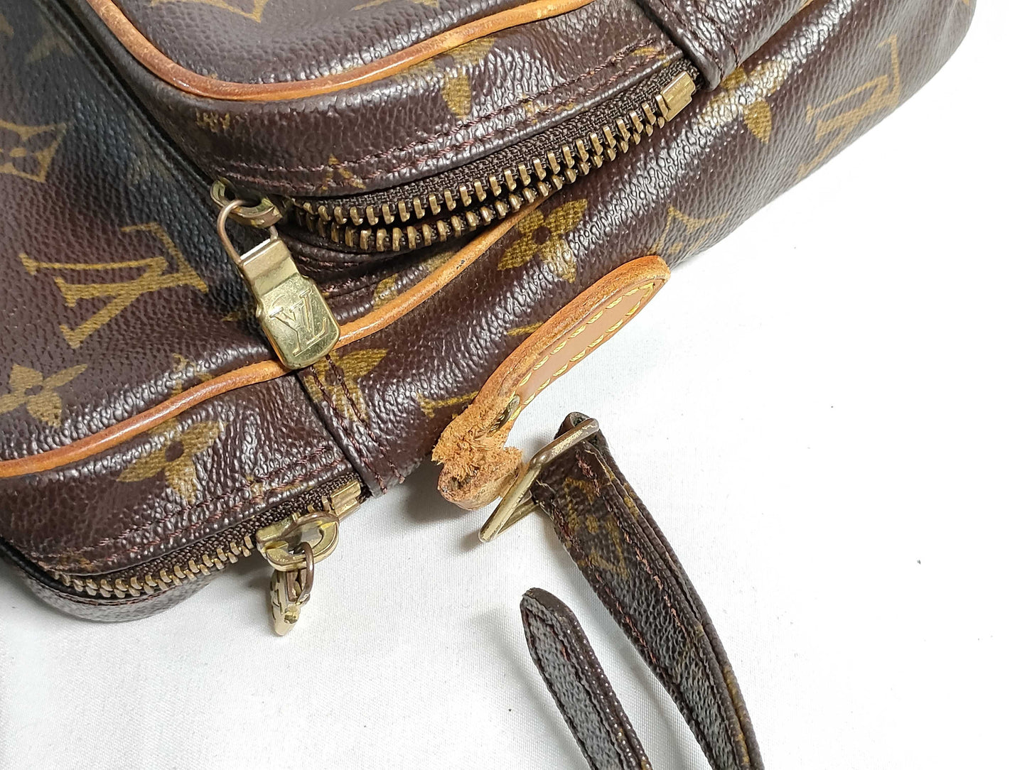 LOUIS VUITTON Monogram M45236 Amazon Shoulder Bag