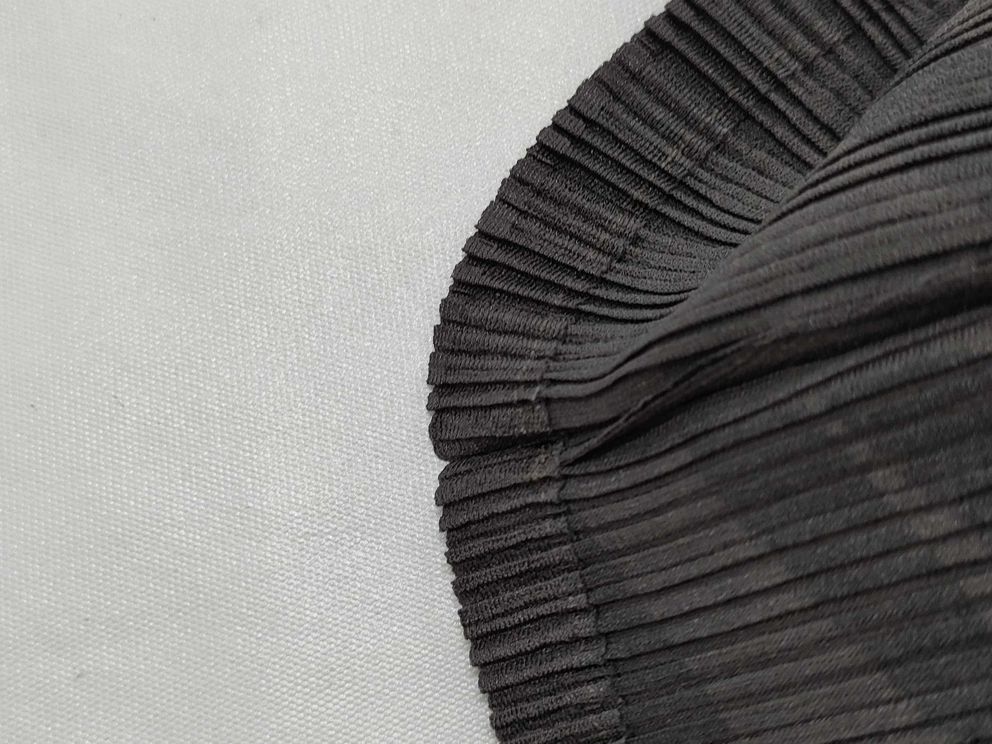 ISSEY MIYAKE Pleats Please Patterned High Neck Monotone Top