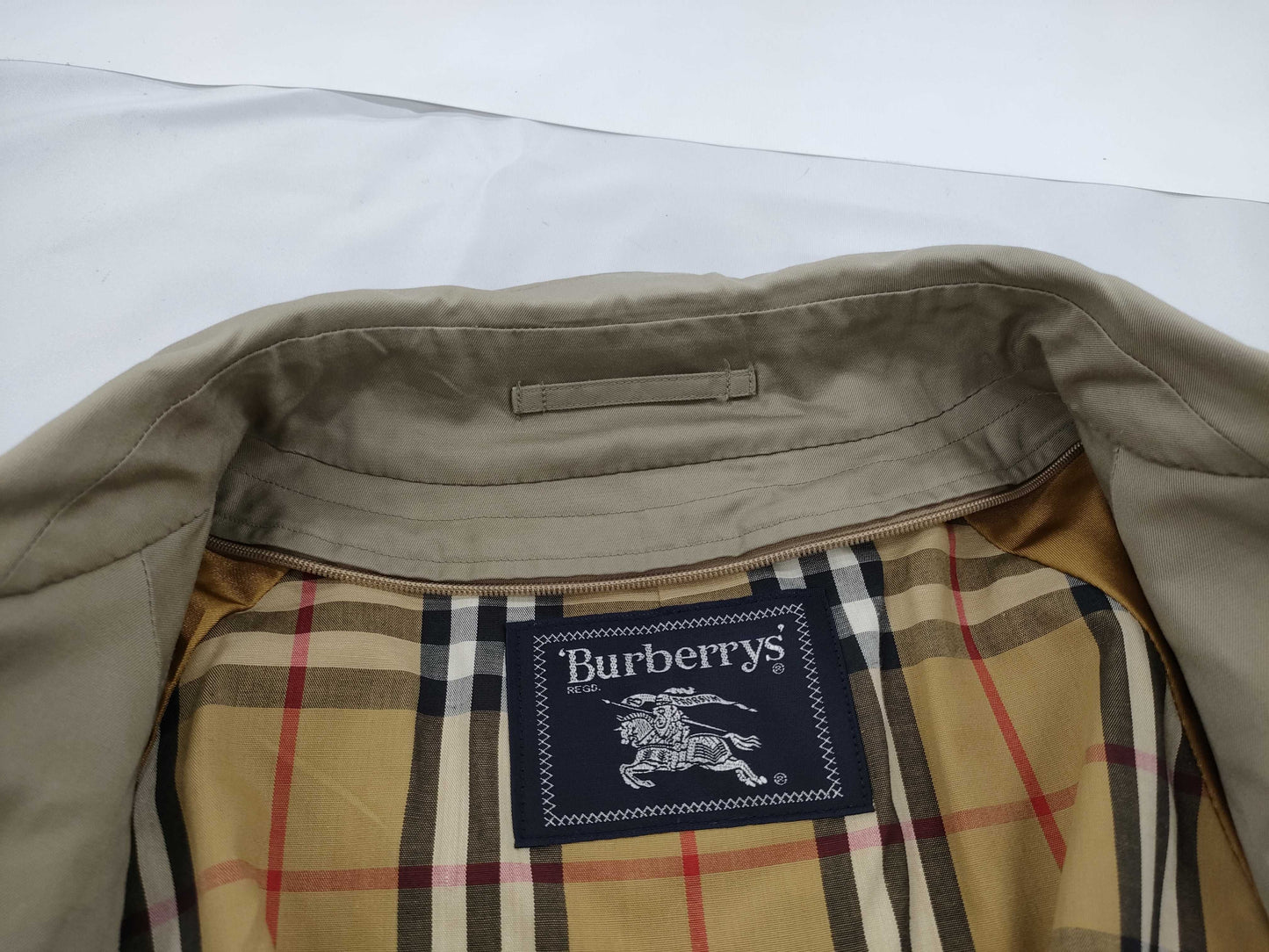 BURBERRY Trench Coat with Check Lining