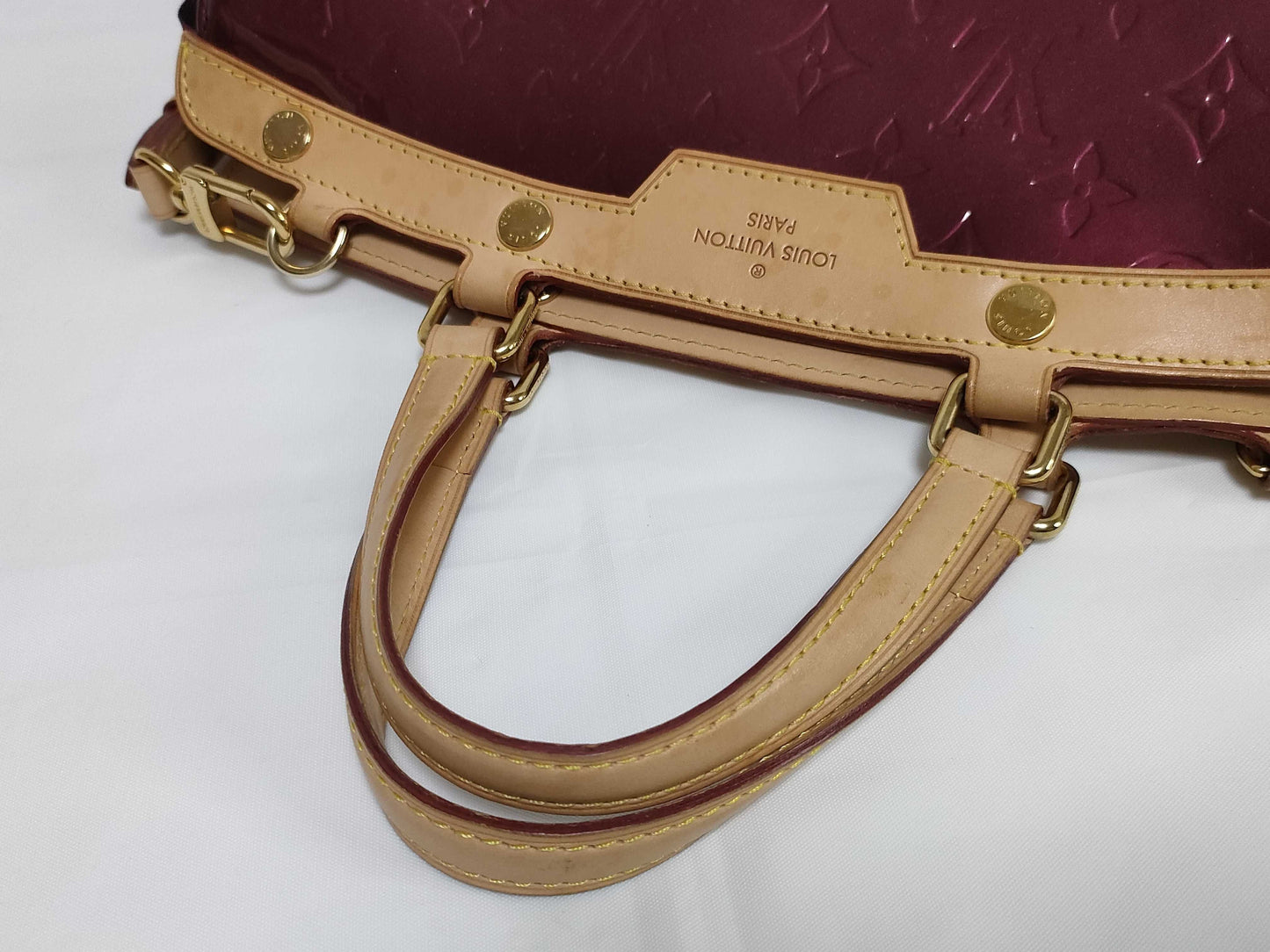 LOUIS VUITTON Vernis Blair MM Handbag