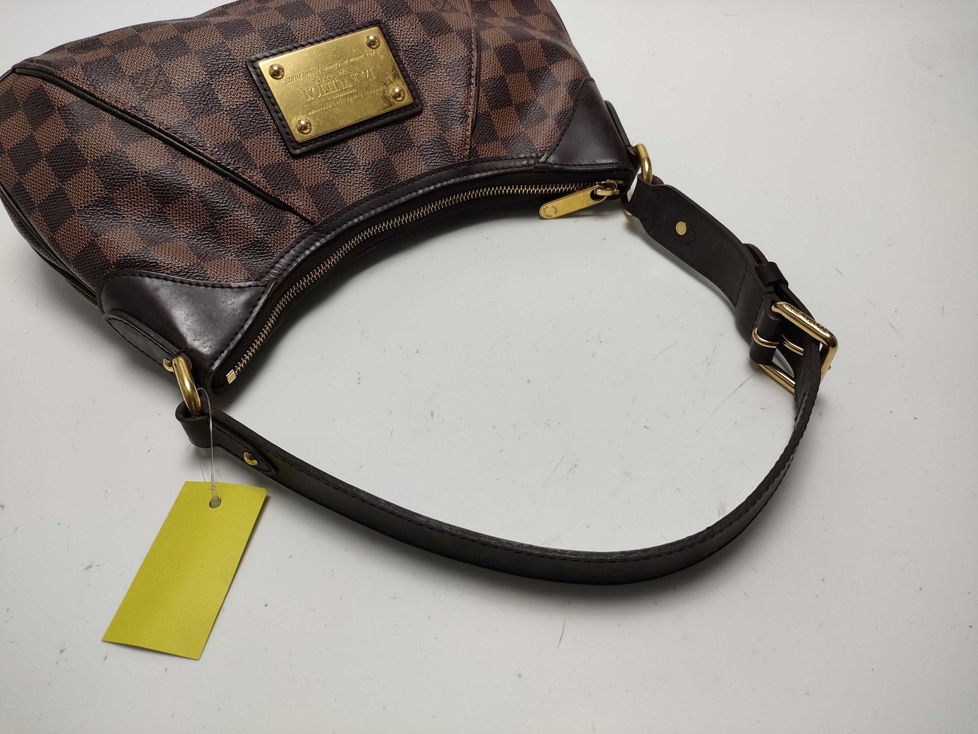 LOUIS VUITTON Damier N48180 Thames PM Shoulder Bag