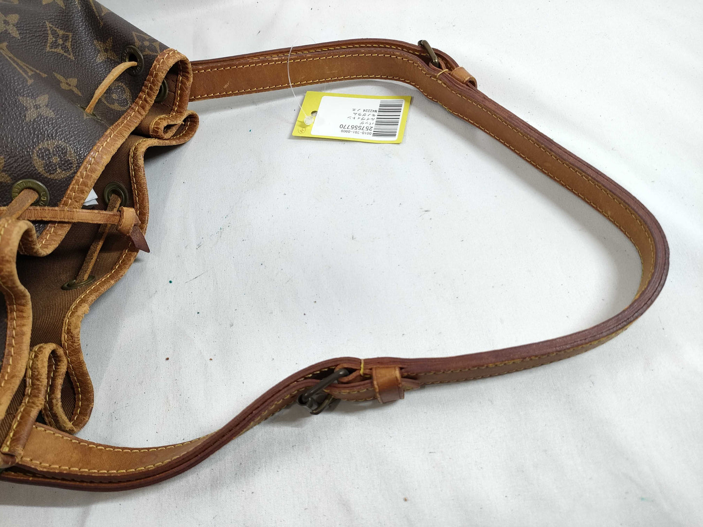 LOUIS VUITTON Monogram M42224 Noe Shoulder Bag