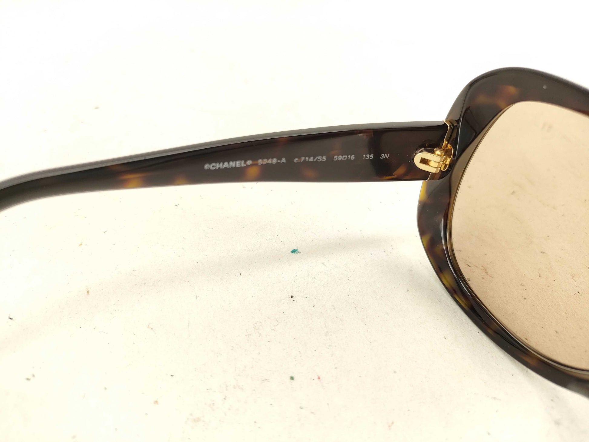 CHANEL Logo 5428-A Sunglasses with Box and Case