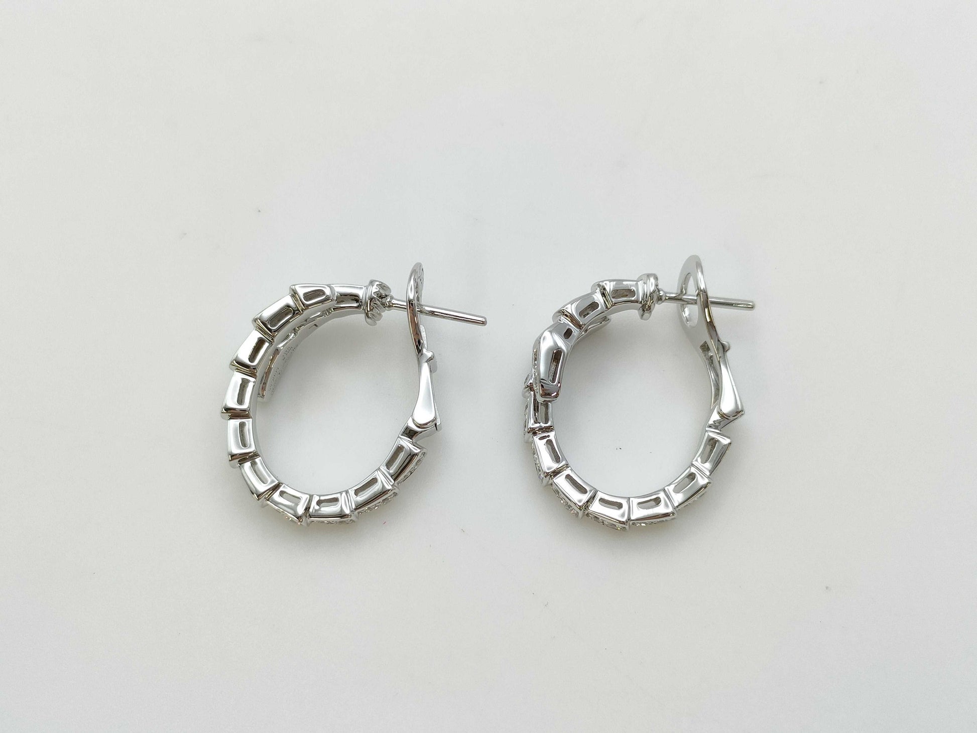 BVLGARI Serpenti Diamond WG AU750 8.8g Earrings