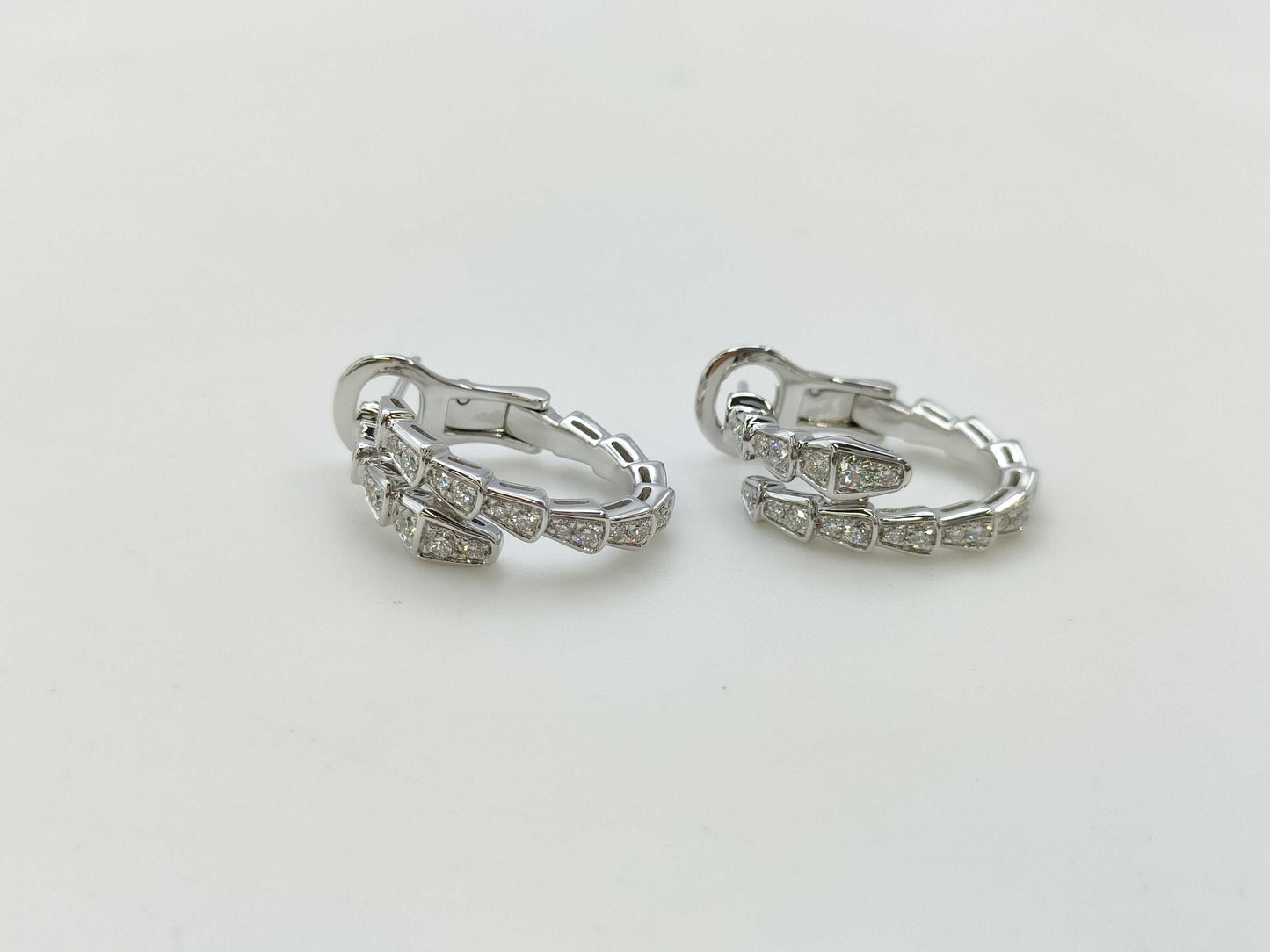 BVLGARI Serpenti Diamond WG AU750 8.8g Earrings
