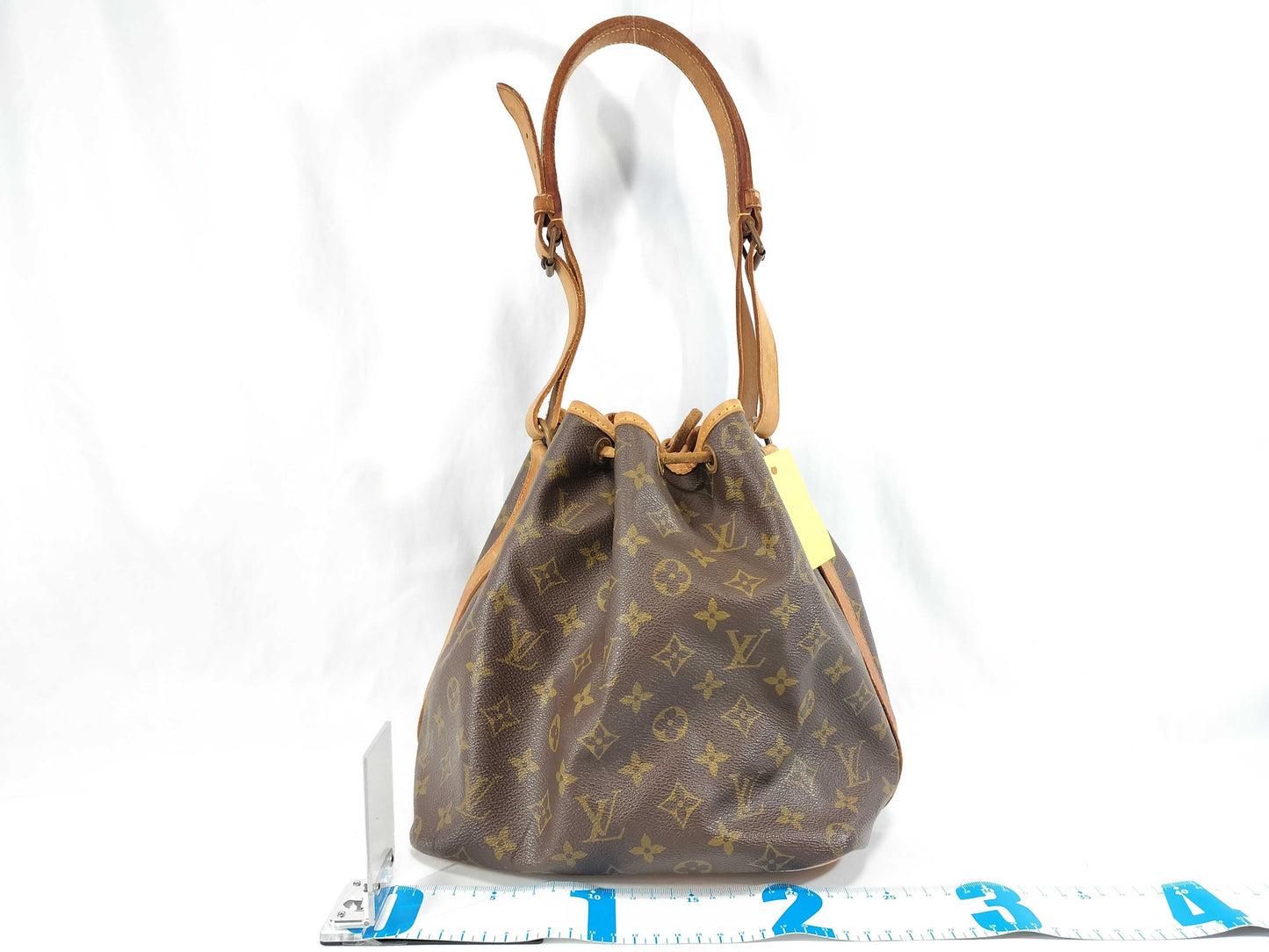 LOUIS VUITTON Monogram M42224 Noe Shoulder Bag
