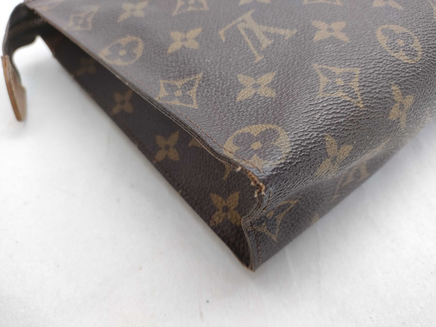 LOUIS VUITTON Monogram Second Bag, Interior Dirt