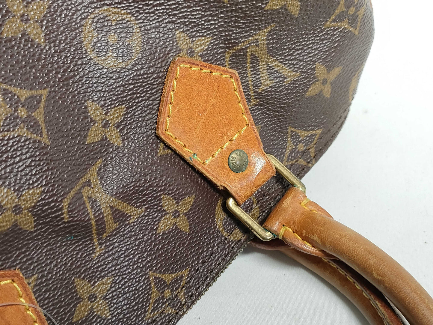 LOUIS VUITTON Monogram Speedy 25 Handbag