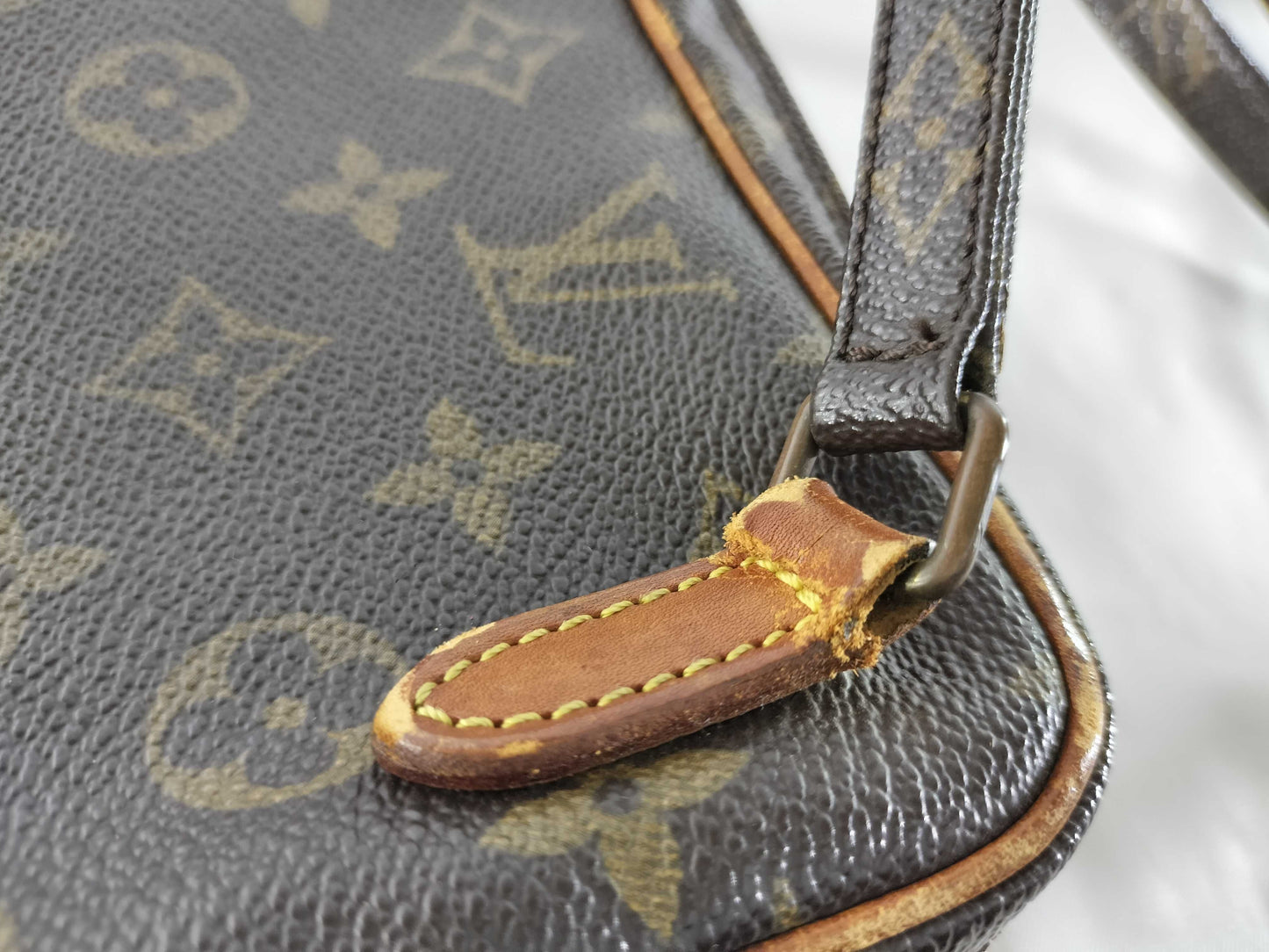 LOUIS VUITTON Monogram M51828 Pochette Marly Bandouliere Shoulder Bag