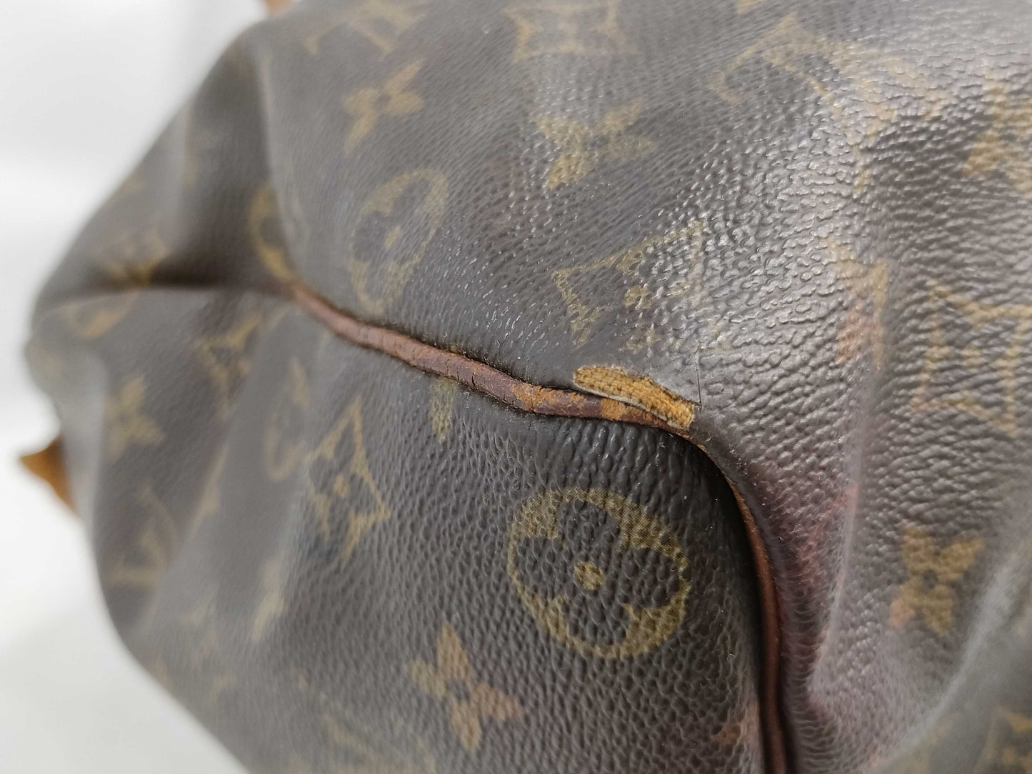 LOUIS VUITTON Monogram Speedy 40 Boston Bag
