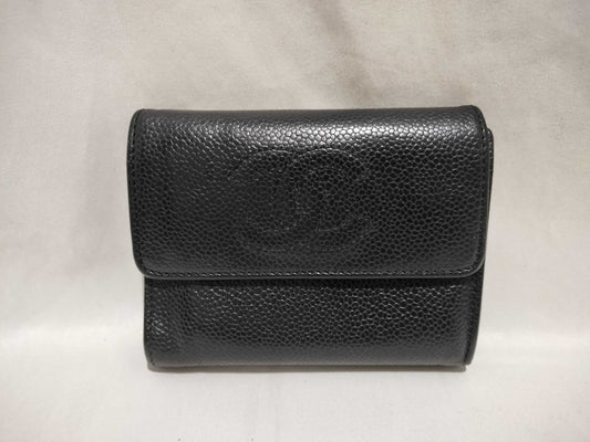 CHANEL Caviar Tri-fold Wallet